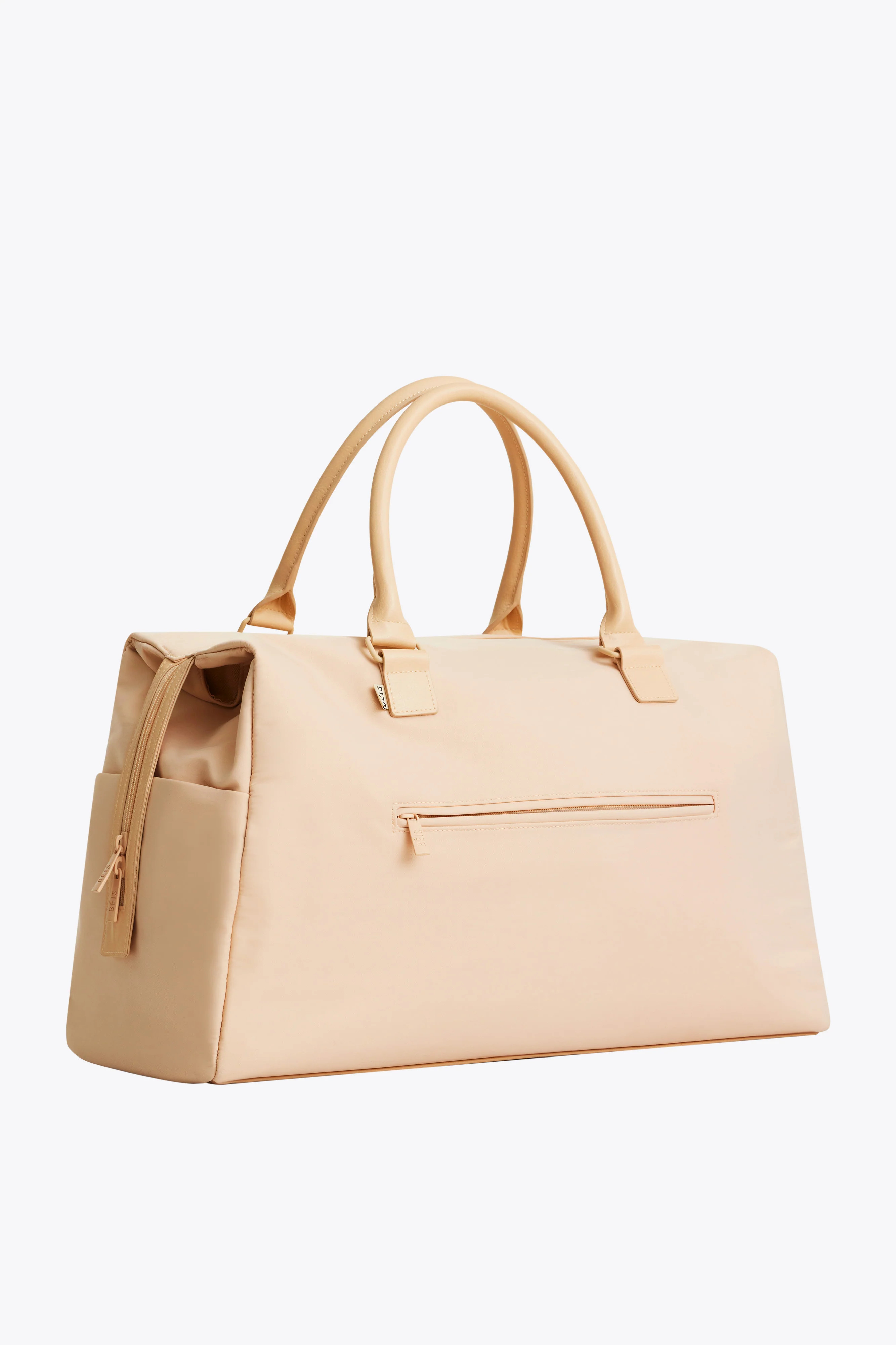 The Commuter Duffle 
                in Beige | BEIS