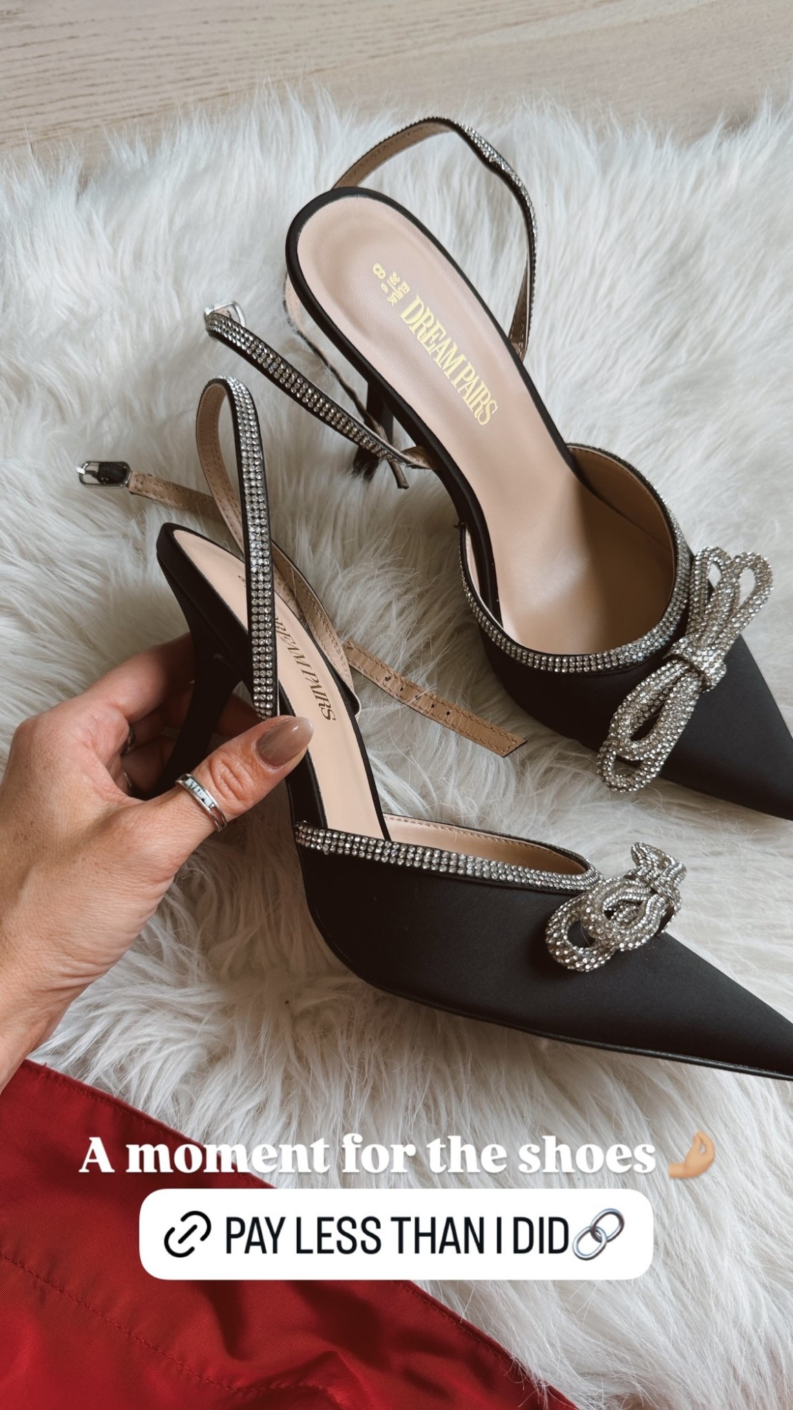 A moment for the shoes 😍 

#LTKFindsUnder50 #LTKSaleAlert #LTKHoliday