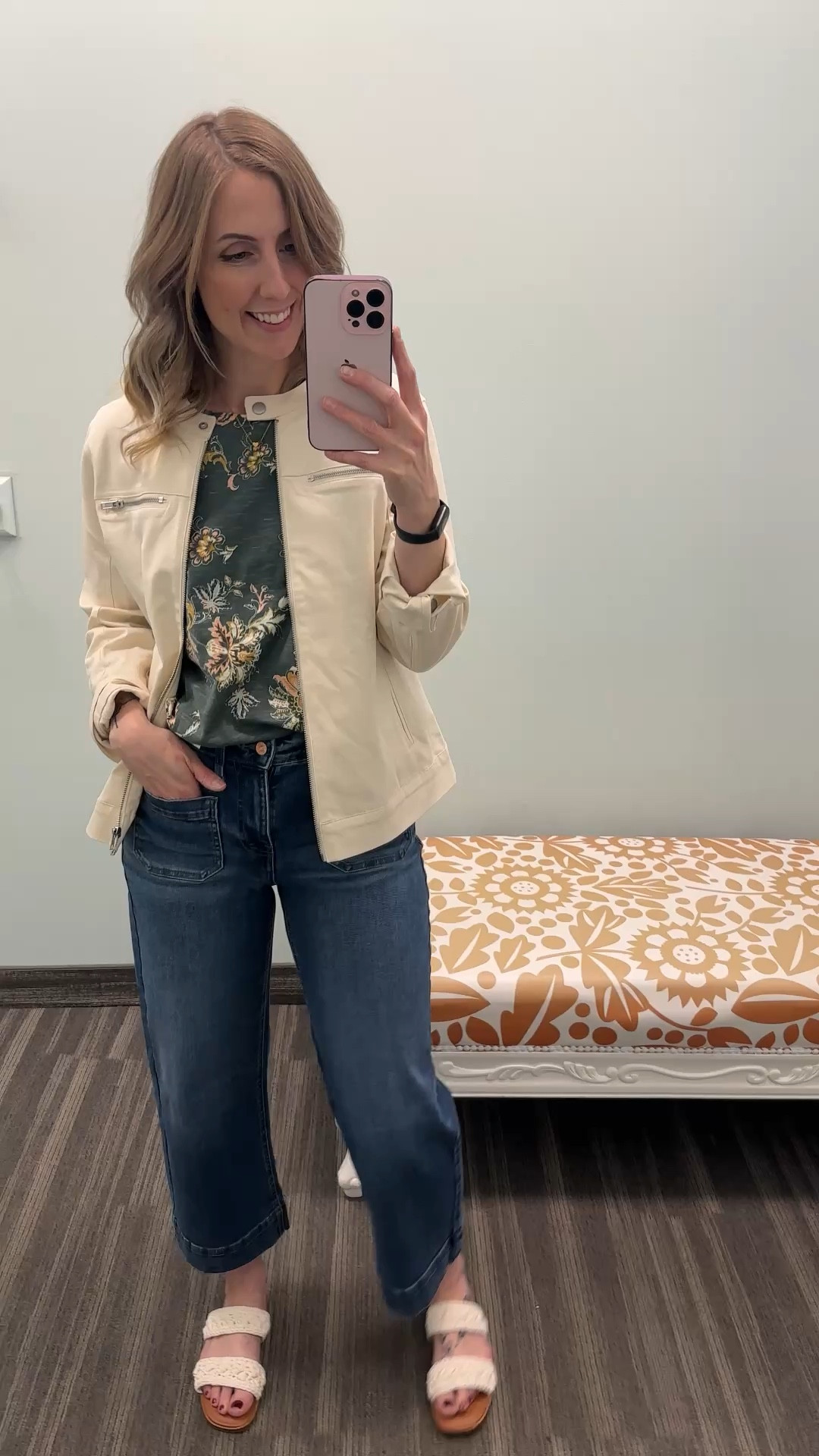 Wearing small in tops and 4 in bottoms 

#LTKMidsize #LTKootd #LTKmomlife