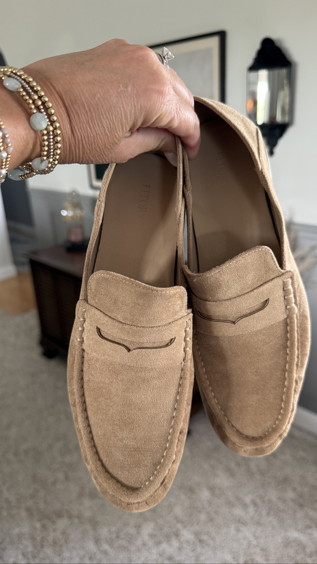 ELEVA loafer from @Fitory is 🔥!!
Hugs my feet perfectly with no gaps! Love the camel suede! Wear them casually or elevate them for an evening out. Either way, your feet will thank you!

#LTKWorkwear