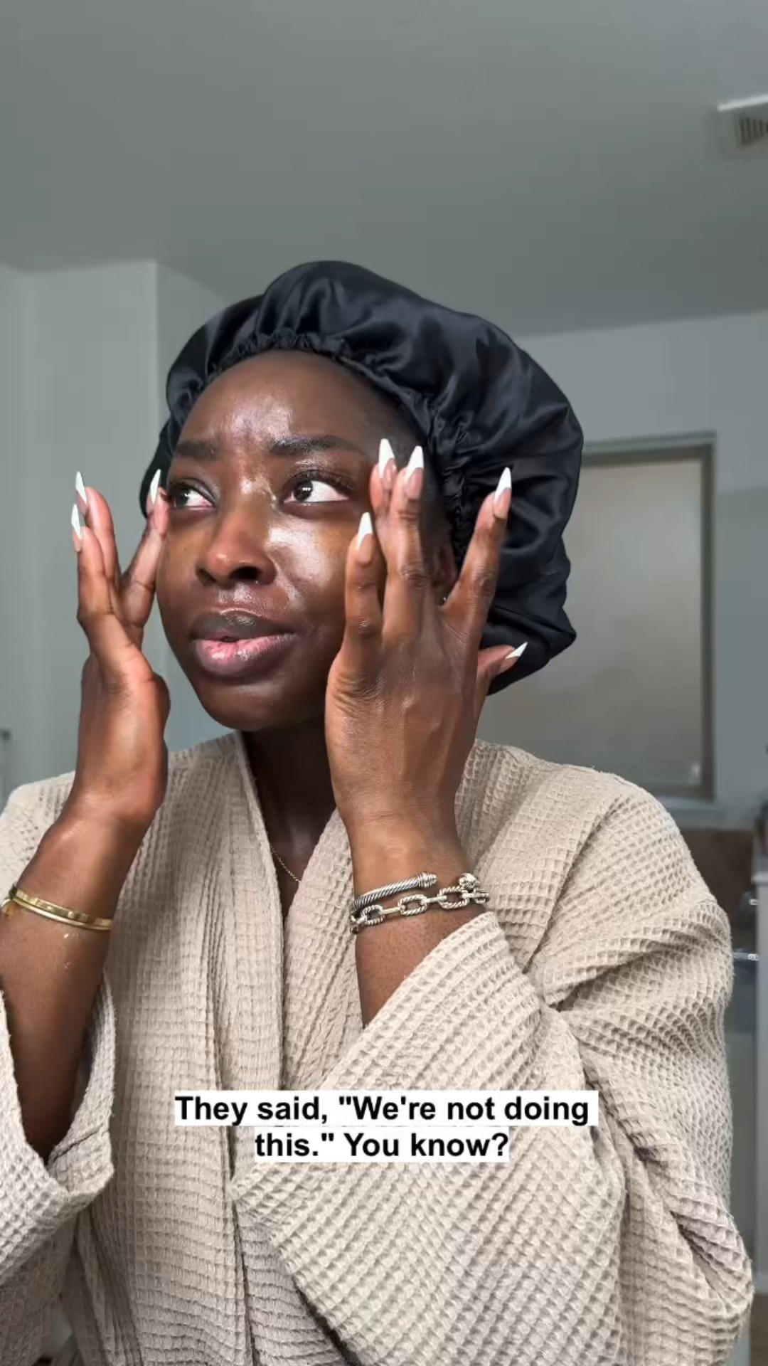 OK, and we’re done with this quick skin care routine!


Skin care, mature skin, morning, skin care routine

#LTKBeauty #LTKFindsUnder50