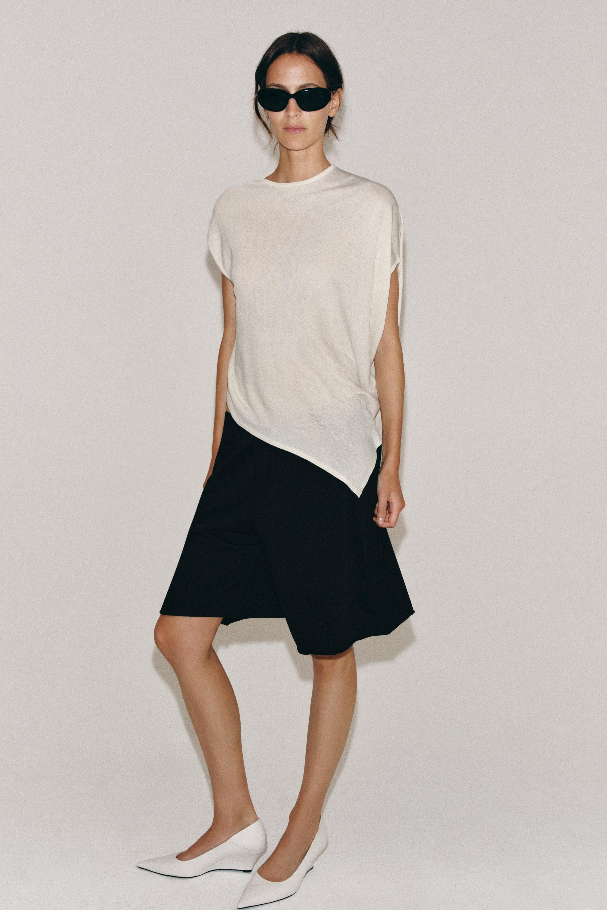 ASYMMETRIC KNIT TOP | Zara US
