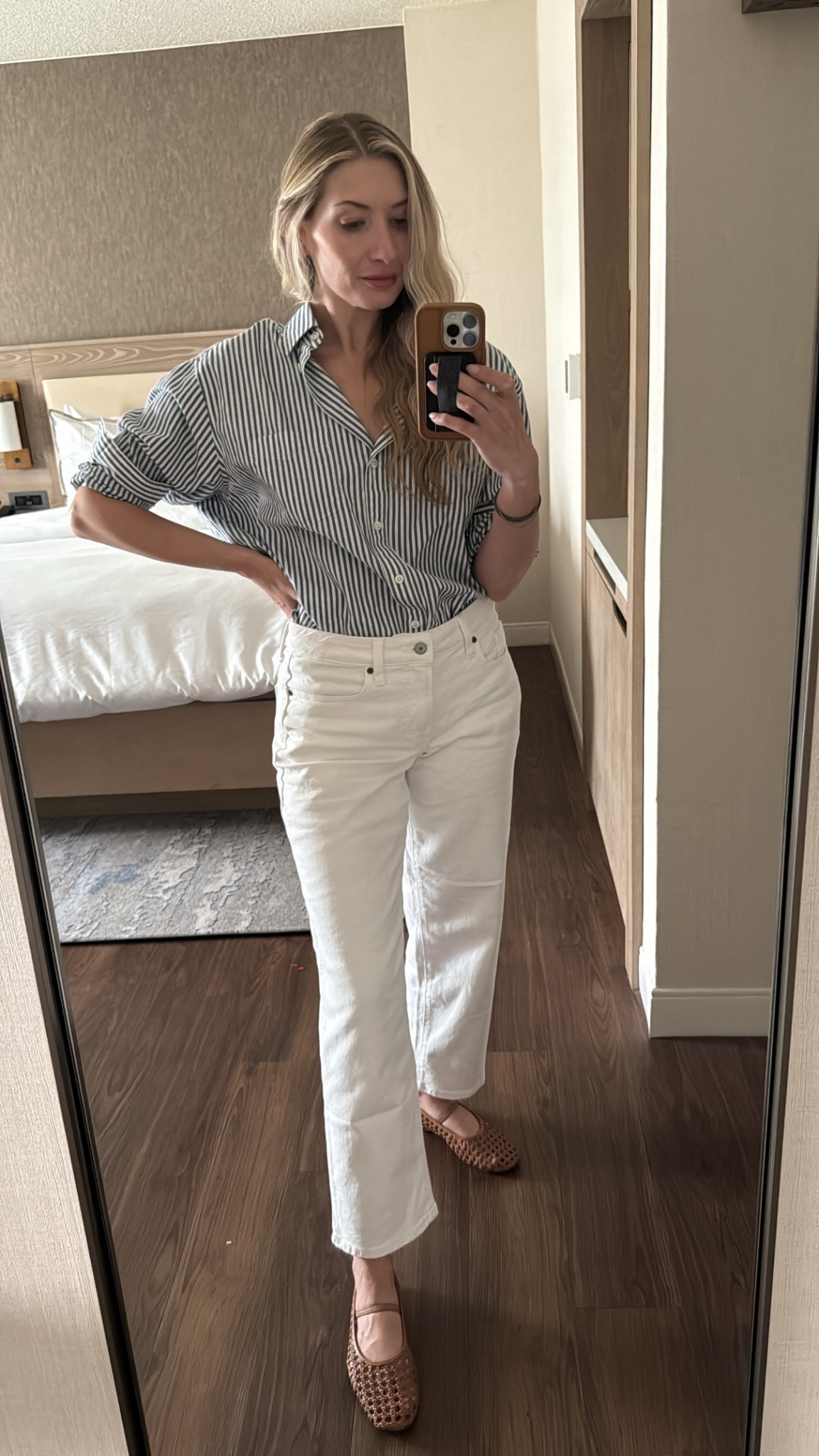 Work ootd



#LTKFindsUnder100 #LTKWorkwear #LTKOver40