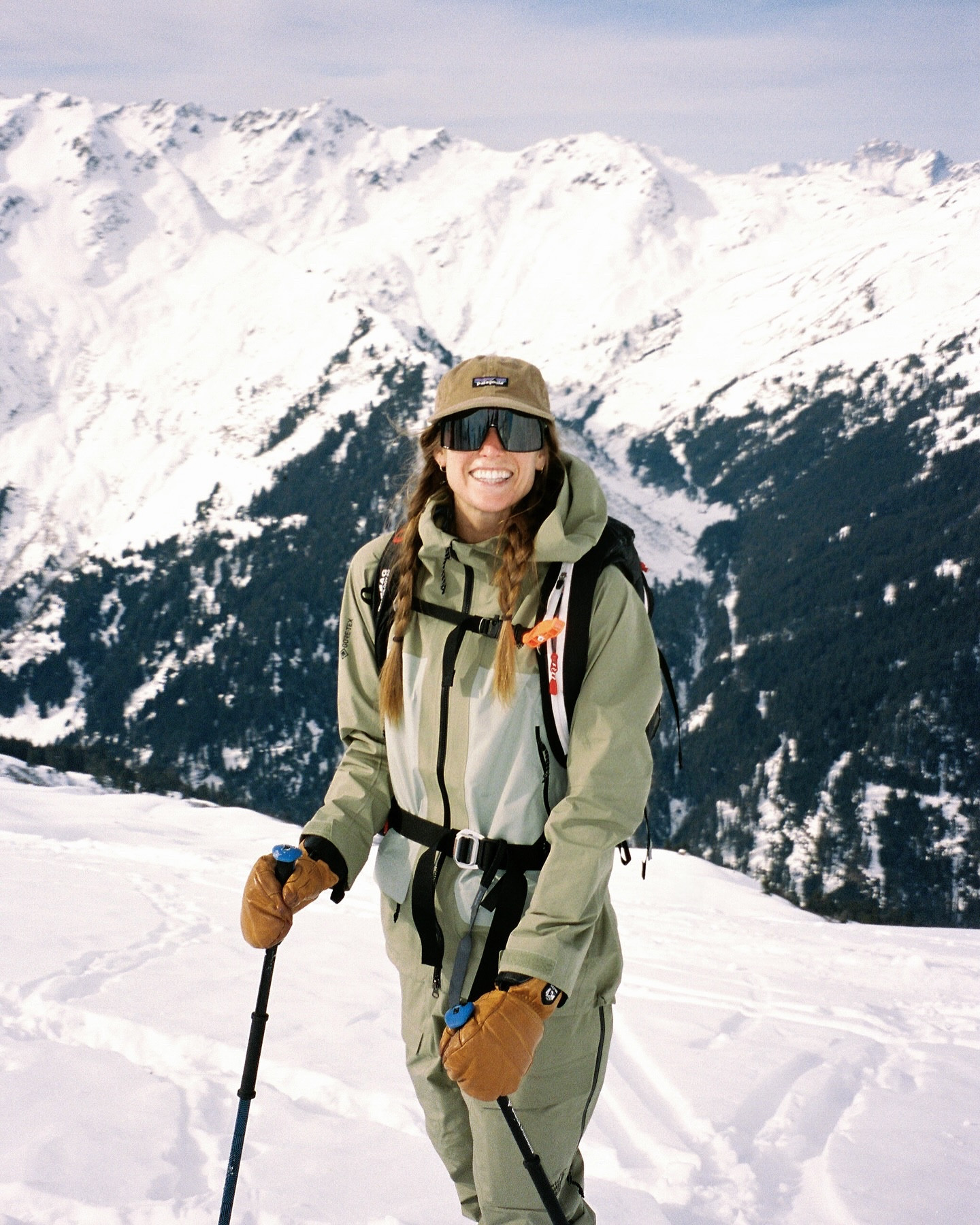 “your film is ready”
me: 🥰🫶🏼🏔️⛷️✨🫂