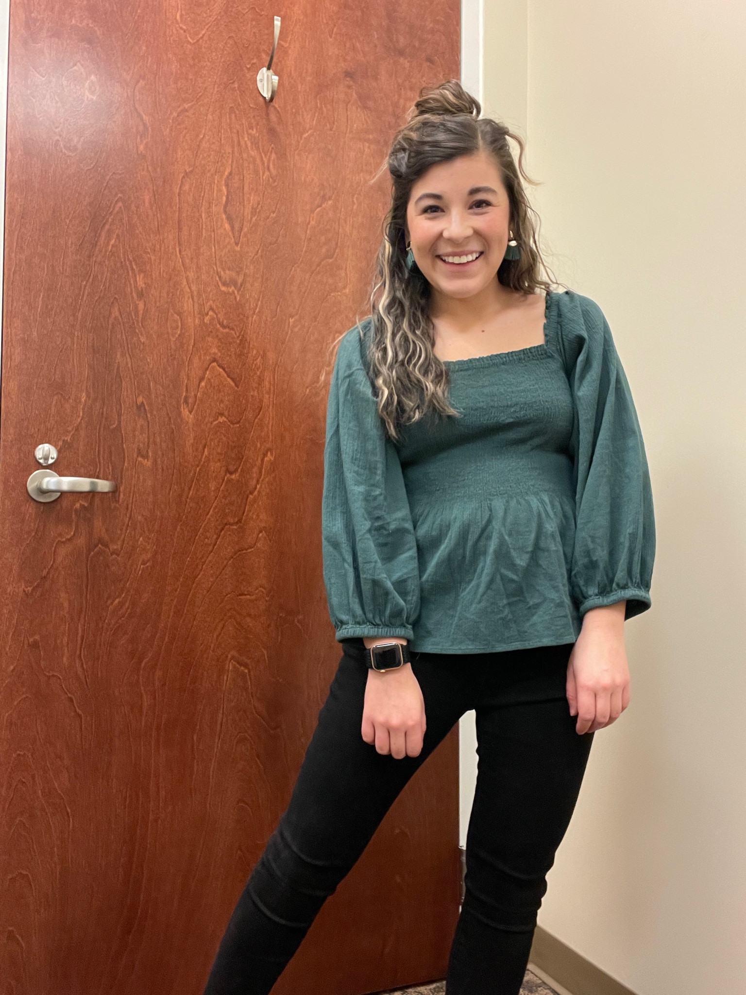 Casual fit today 🖤👯‍♀️
Outfit is all Madewell but second-hand from ThredUP. Linking similar. 