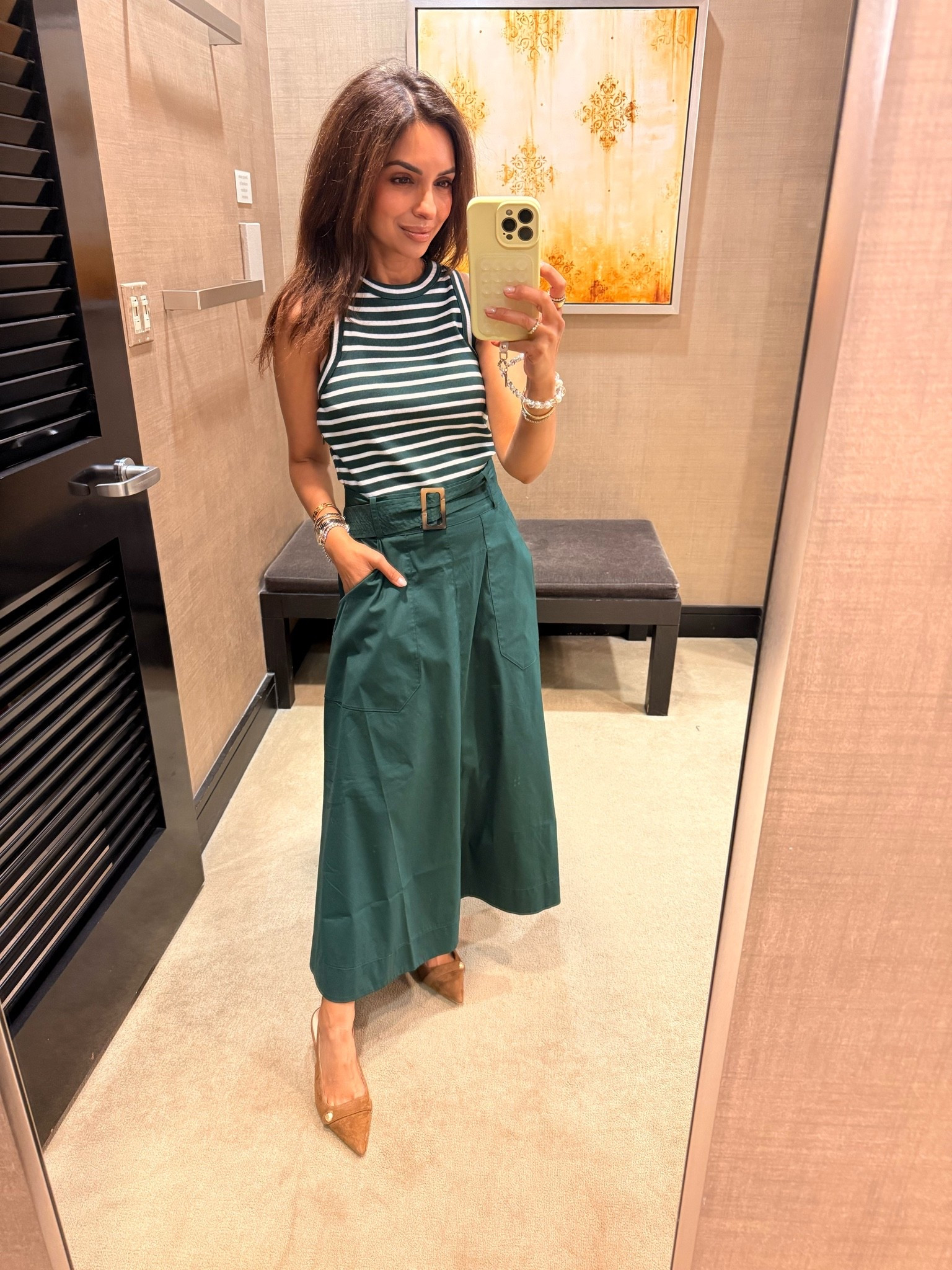 I’m wearing an XS in this dress but could have taken an XXS, it runs a little big.