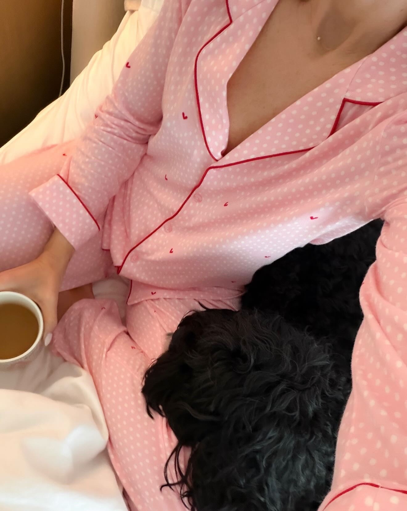 Pajama set for her, Valentine’s Day, morning routine, matching pajama set, loungewear, annabrstyle 

#LTKmorningroutine #LTKSeasonal #LTKFindsUnder100