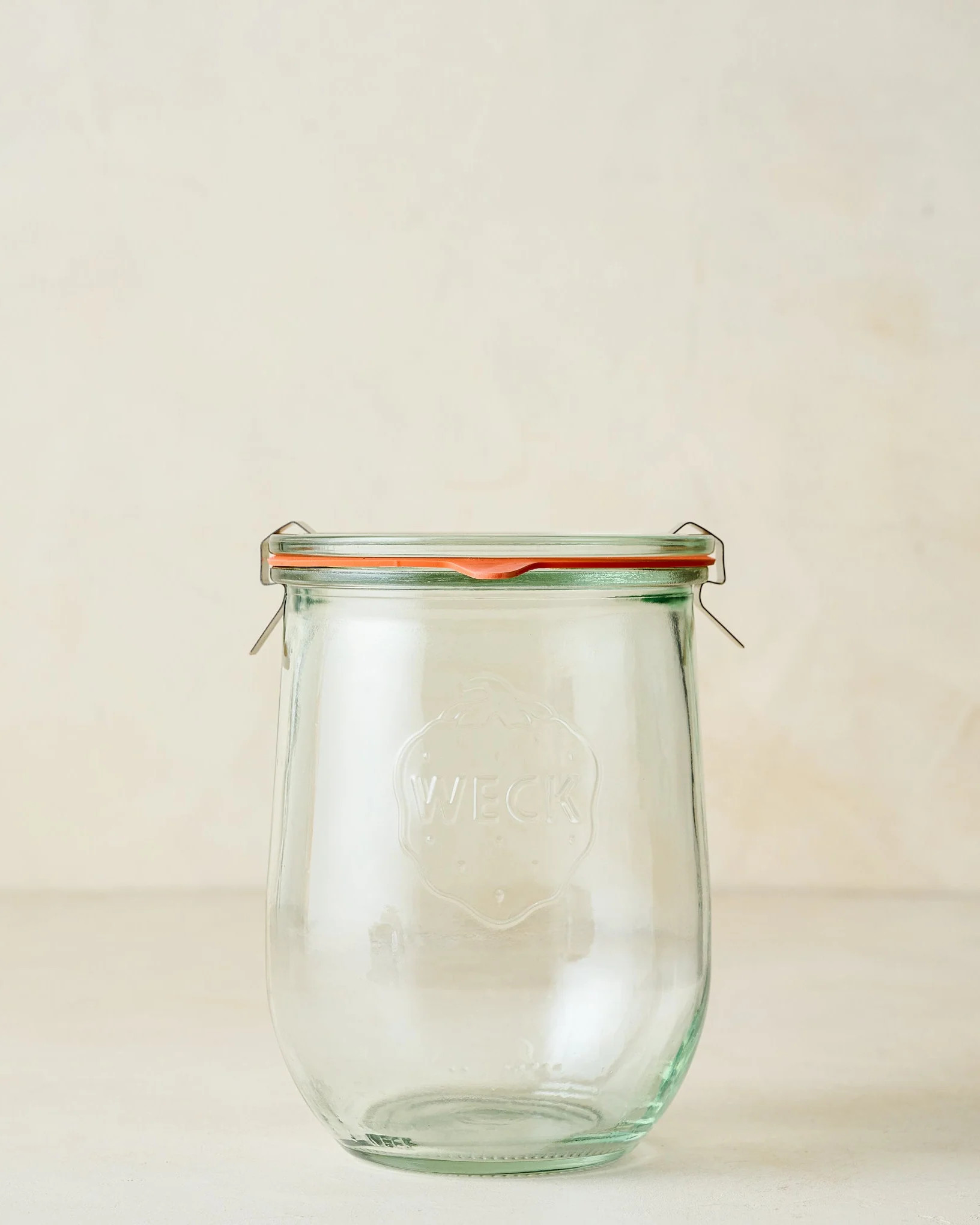 Weck 745 1 L Tulip Jar | Magnolia