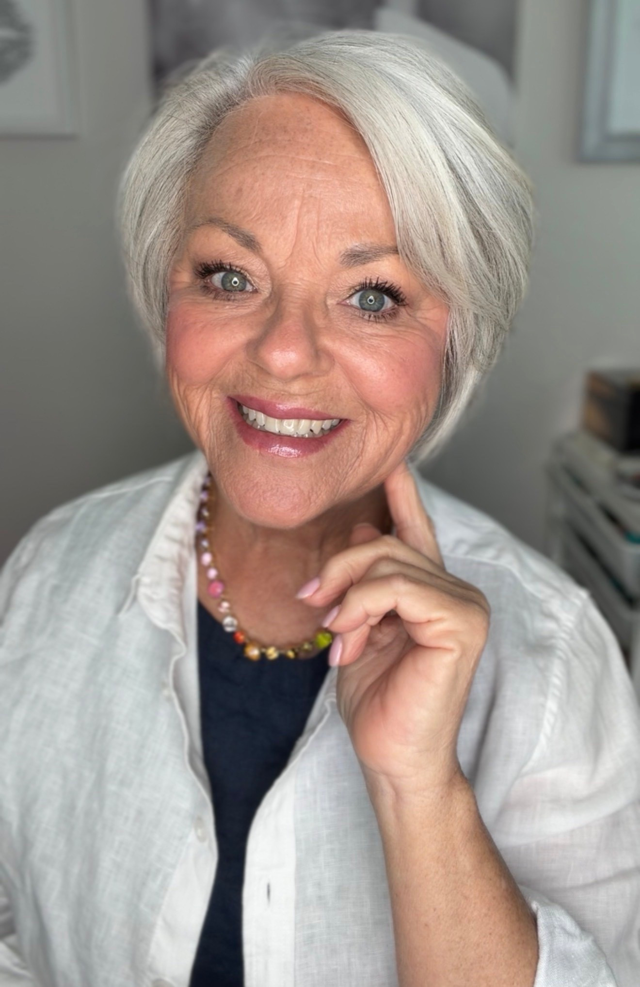 Drugstore makeup is coming in strong to start the week! 💄✨

Today I used the Wet n' Wild Bare Focus Tinted Hydrator Tinted Skin Veil and I honestly cannot believe how affordable this product is for the performance you get. The coverage is beautiful, lightweight, and it works so well on mature skin without feeling heavy or looking cakey.

Every single product I used today was drugstore and nothing was over $14 — proving once again that you do not have to spend luxury prices to get a gorgeous makeup look.

Do I think these products are amazing? Yes… yes I do!!!! 😍

#LTKgrwm #LTKBeauty #LTKOver40