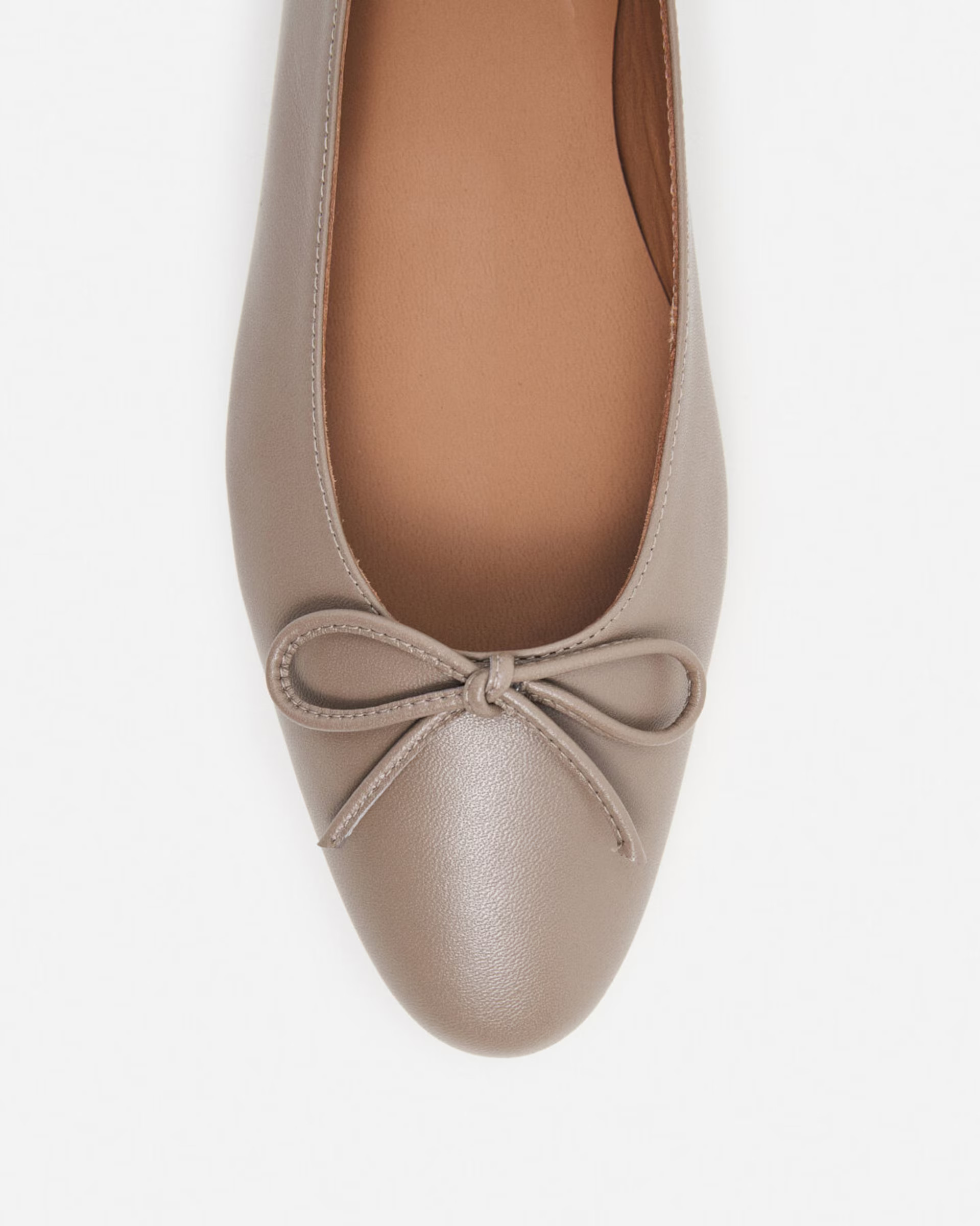 Bodil Leather | Flattered