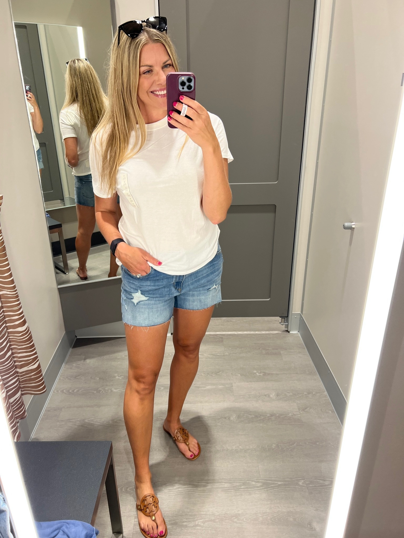 Basic tee and shorts 

Denim shorts  t-shirt  sandals  summer outfit  sunnies

#LTKFind #LTKstyletip