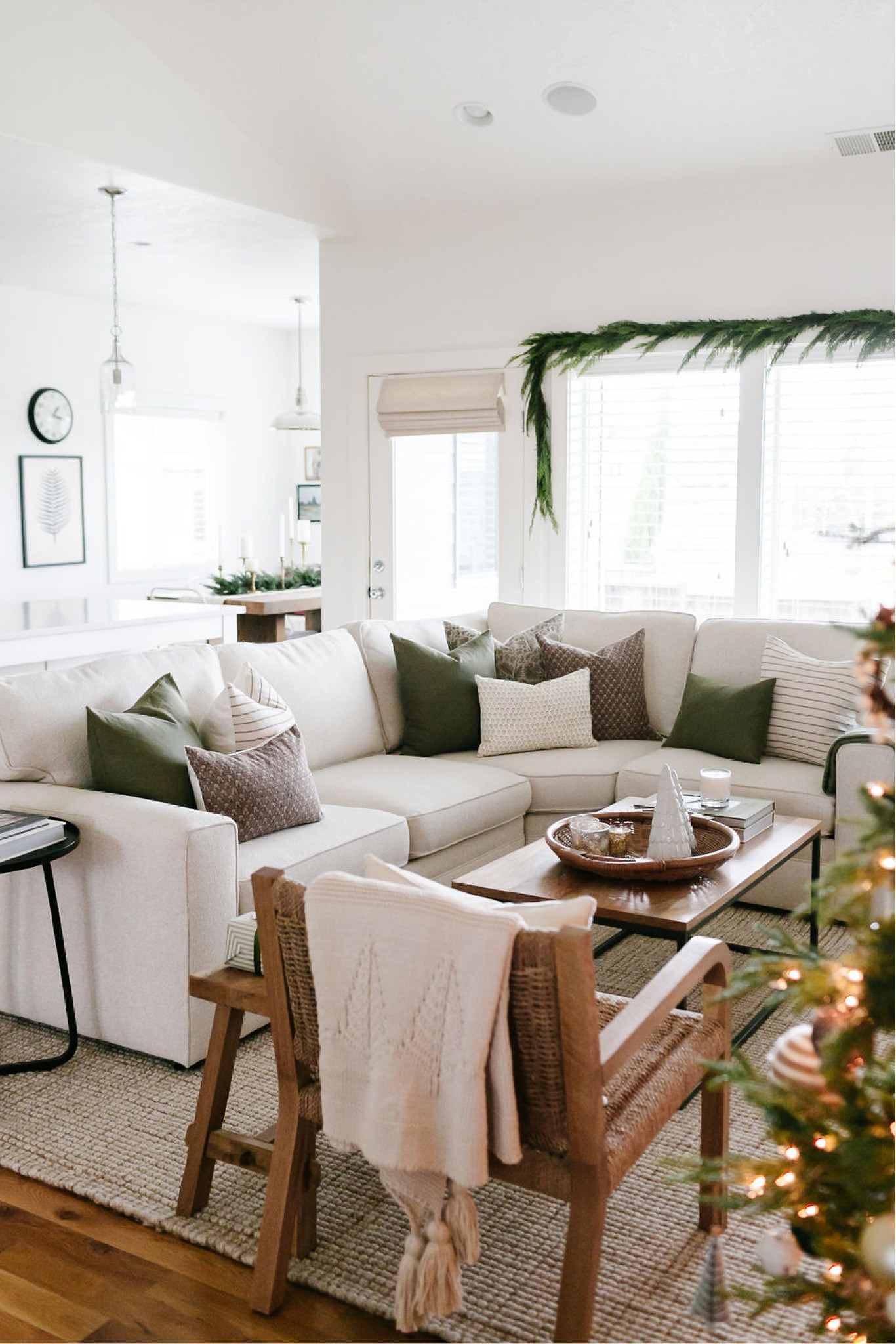 Planning ahead for the holidays?  Here is my 2021 Christmas living room!

Christmas 2022
Christmas decor 
Living room 
Pottery Barn 
Throw pillows 

#LTKstyletip #LTKhome #LTKSeasonal