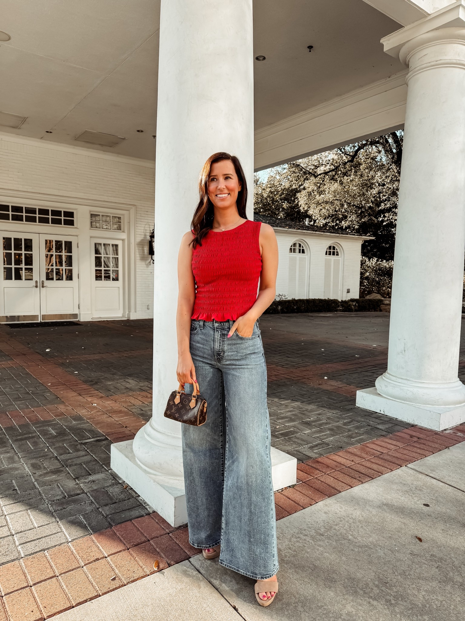 A cutie little top that can be worn two ways?! I’ll take it 🤝🏼