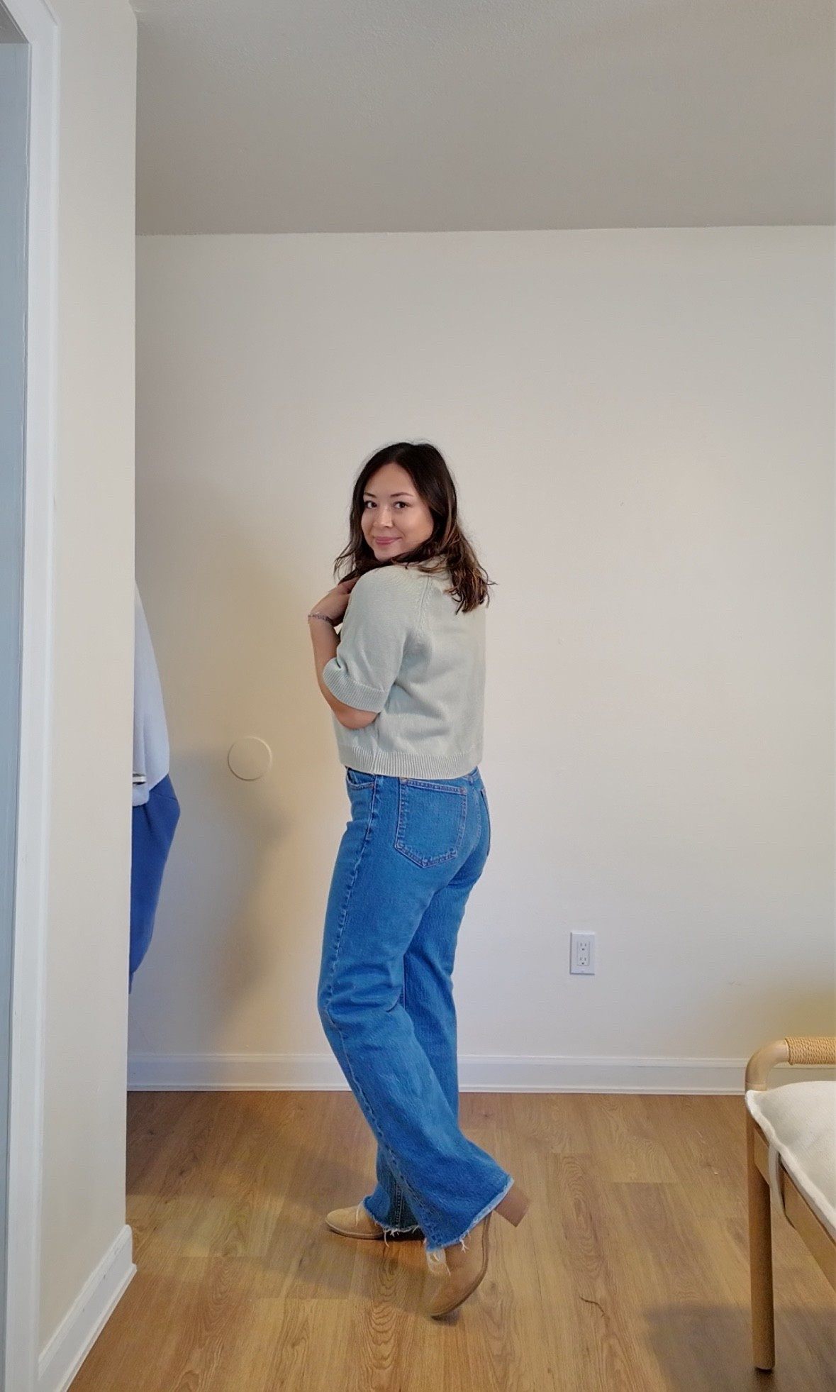 Looking for a casual but “elevated” outfit? Pair a cardigan with your favorite form fitting wide leg jeans & add a cute bootie! 

#LTKootd #LTKgrwm #LTKmomlife