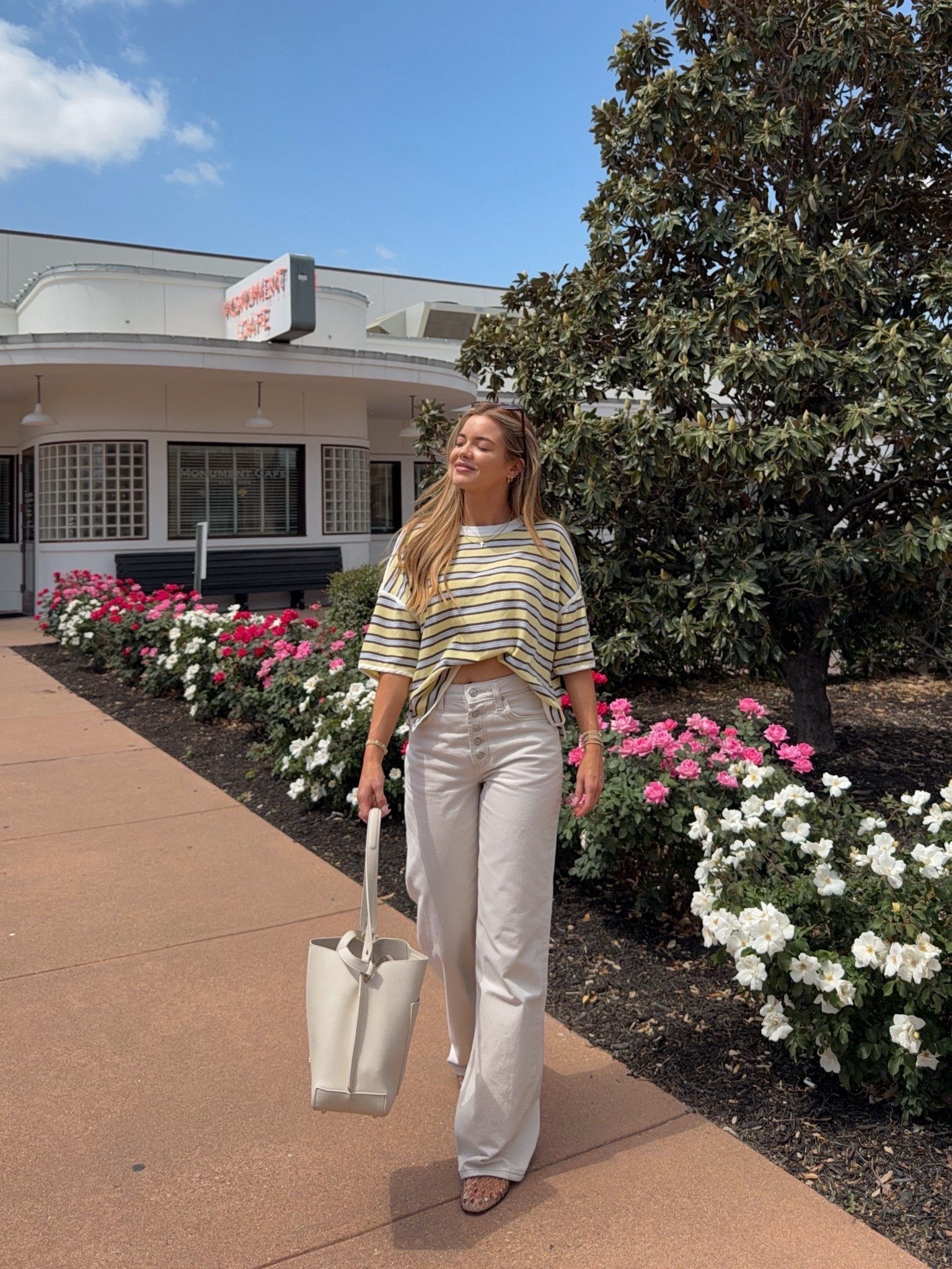 springtime!!

tee: xs // jeans: 24

spring outfit, vacation look, summer outfit, free people, mom outfit, michele jaliene 

#LTKootd #LTKdayinmylife #LTKSeasonal