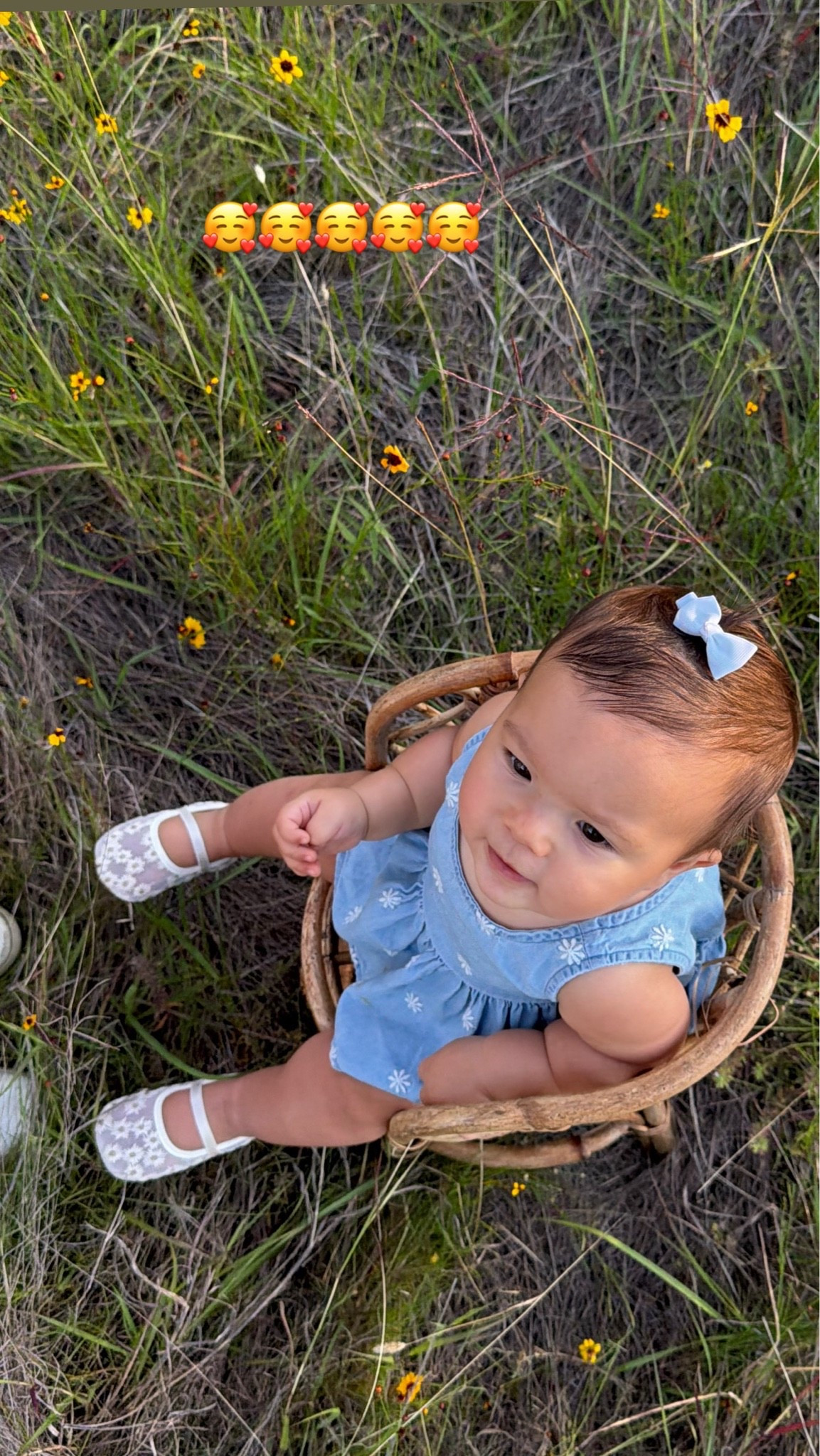 Family photos outfits. Babygirls outfit

Spring family photos 
Baby outfit 
Spring outfit for baby 
Girl mom

#LTKSaleAlert #LTKKids #LTKBaby
