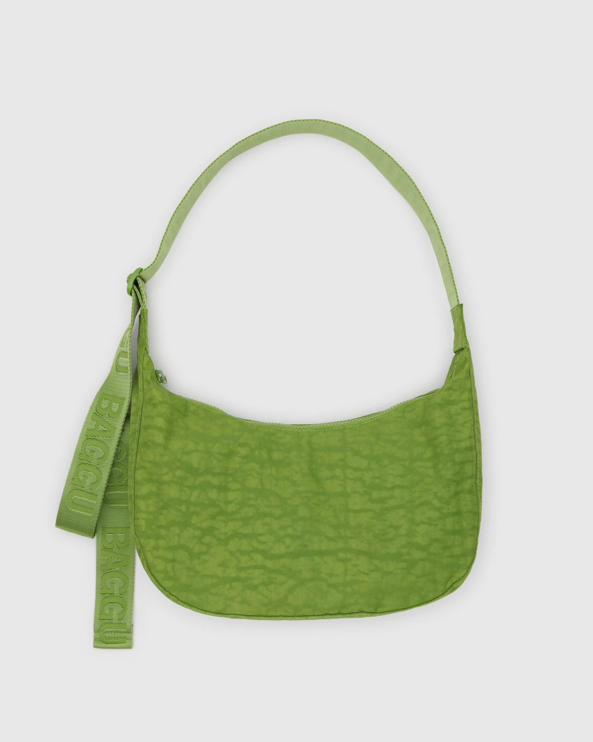 Medium Nylon Crescent Bag Green Juice - Baggu | BAGGU