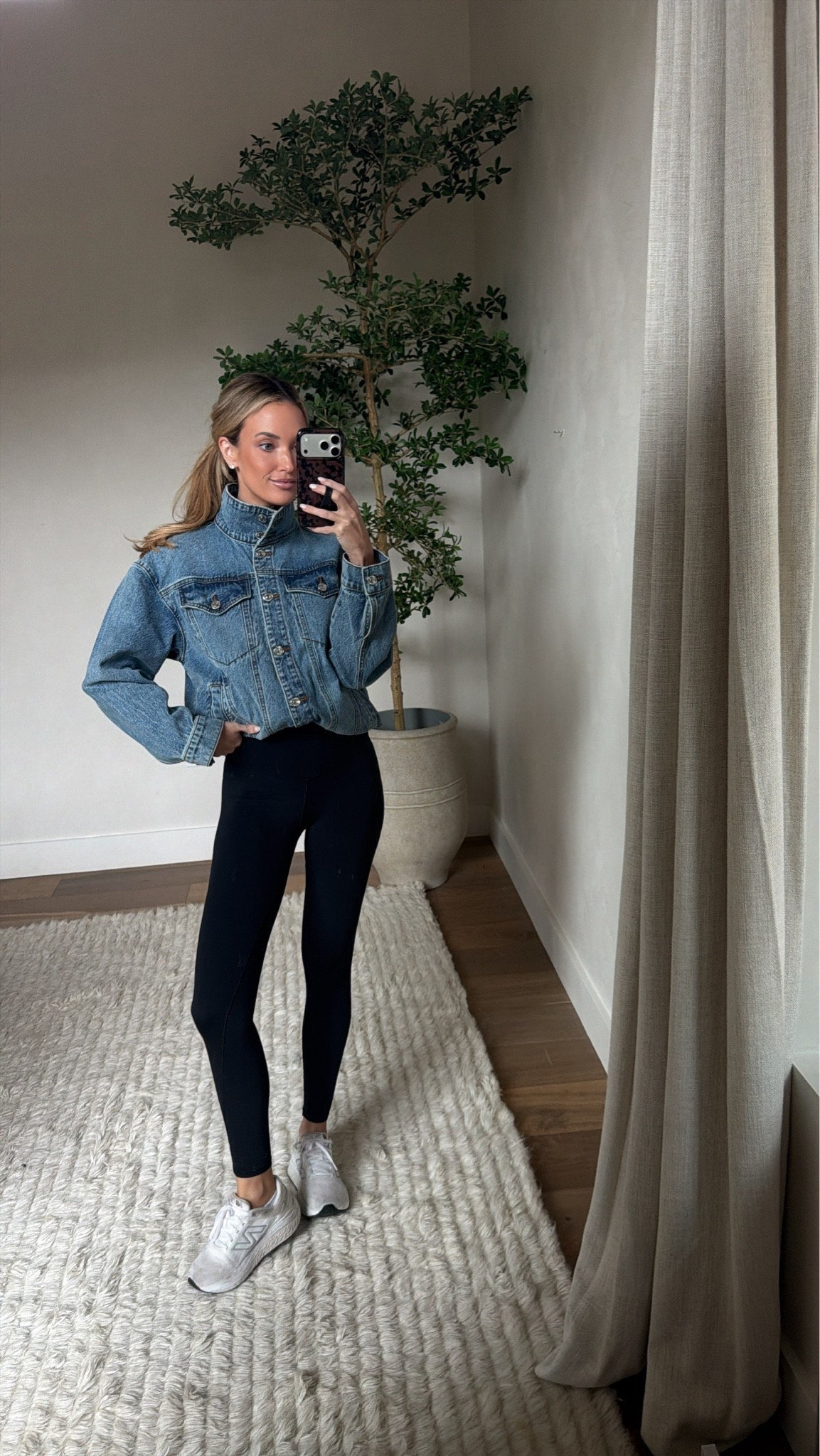 Bomber jacket styling 🫶

#LTKgrwm #LTKootd #LTKdayinmylife