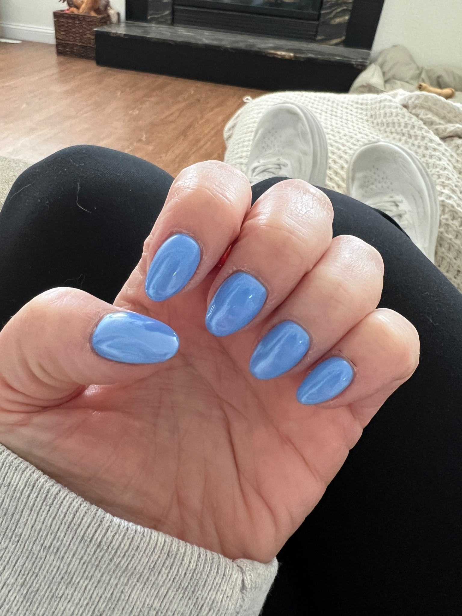 I’m loving this chrome color! 💙 

#LTKBeauty #LTKselfcare #LTKmomlife