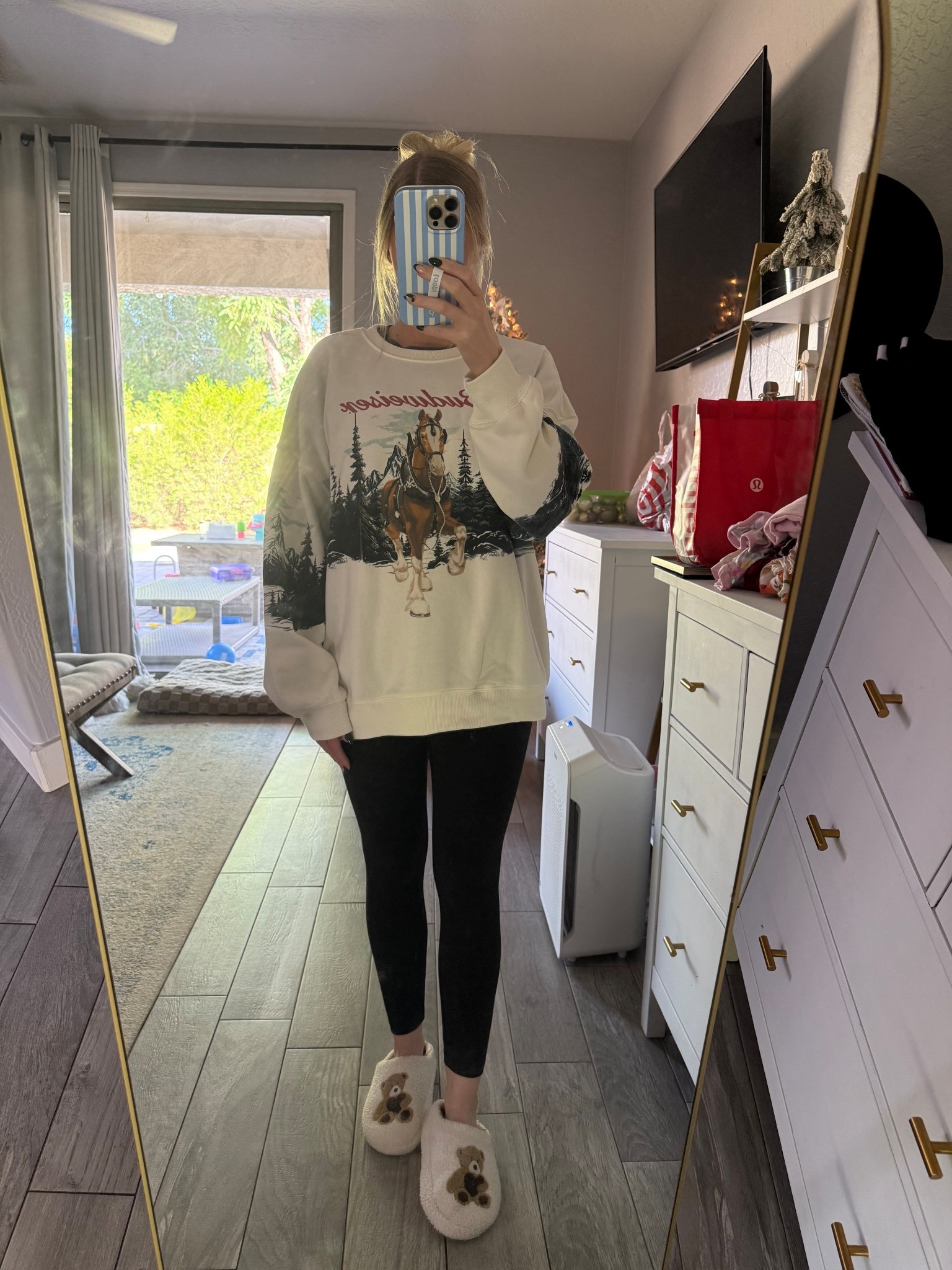 This sweatshirt if perfect for this cooler weather! Wearing XL

#targetfind #winterstyle

#LTKStyleTip #LTKSeasonal