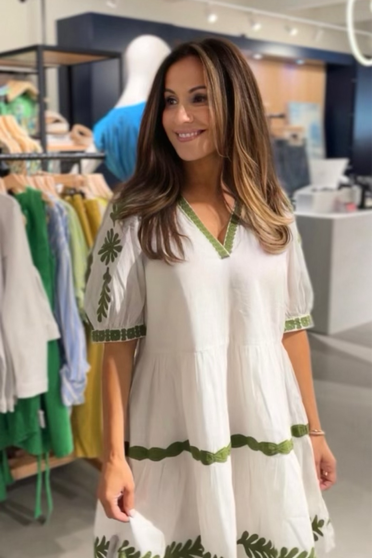 Two summer styles I’ll be packing for vacay! Which one would you take on vacation with you? 

The tropical black and white set? 🖤🤍
OR
The adorably flirty green and white dress? 💚🤍
OR 
BOTH?! 🖤🤍💚🤍

#evereve 

#LTKtravel #LTKstyletip #LTKSeasonal