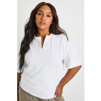 boohoo Women's Plus V Neck Detail T-Shirt in White | Size: 18 | Denim/Cotton/Polyurethane | boohoo (US & Canada)