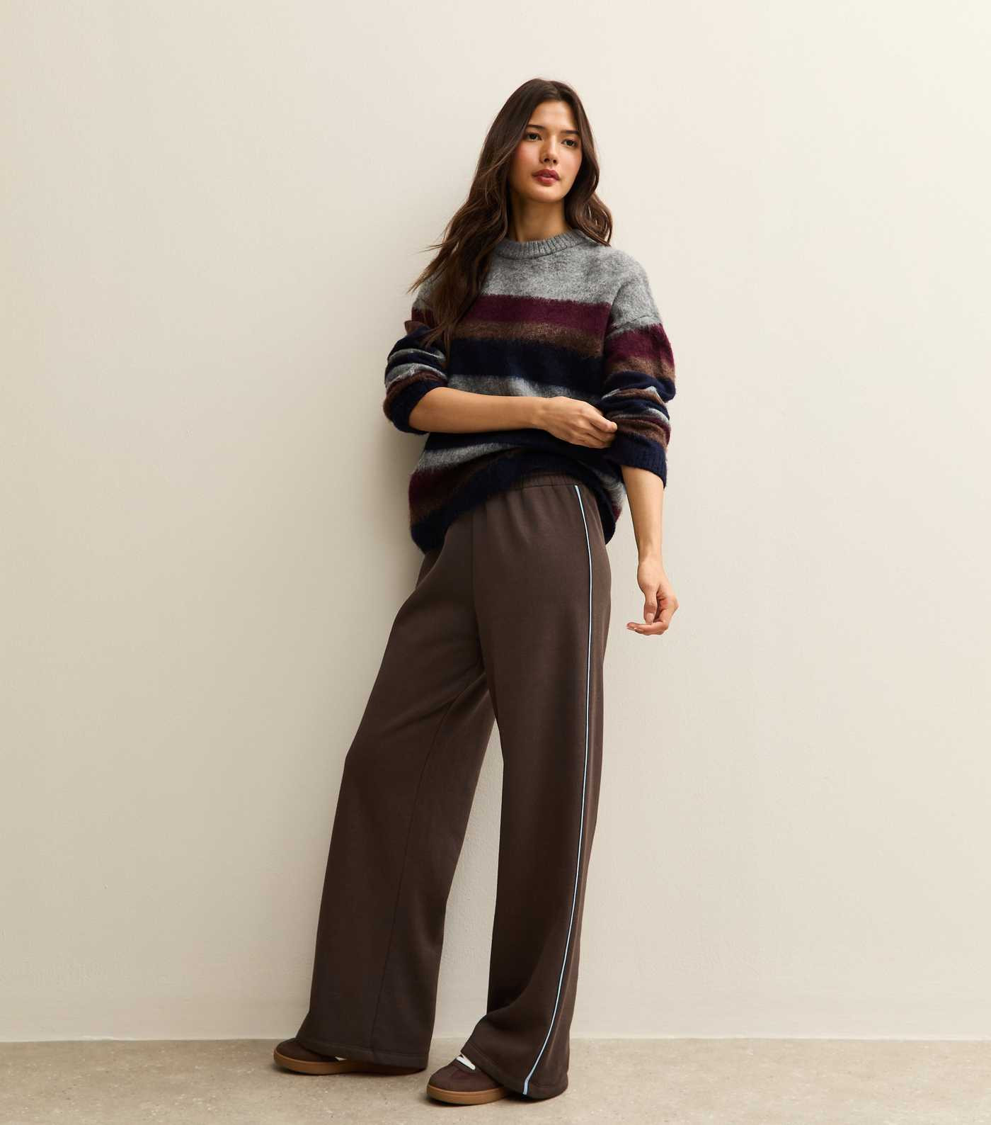 Dark Brown Side Stripe Wide Leg Joggers | New Look | New Look (UK)