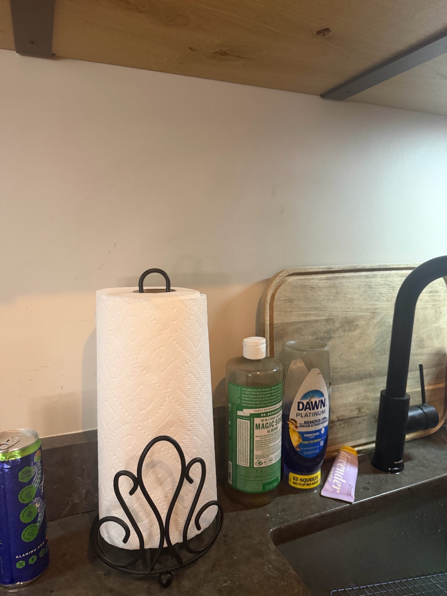 does my new paper towel holder give tuscan mom?

#LTKHome