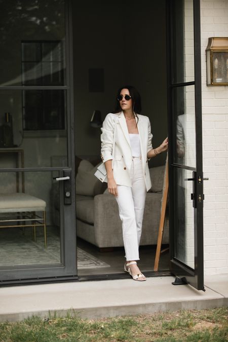 This white linen blazer is a summer staple in my summer capsule wardrobe. Style it over with white jeans for a business casual or workwear outfit or over a white dress 

Rails blazer - size s
Jeans - size 27
White sandals
White bag

#LTKFind #LTKworkwear #LTKstyletip