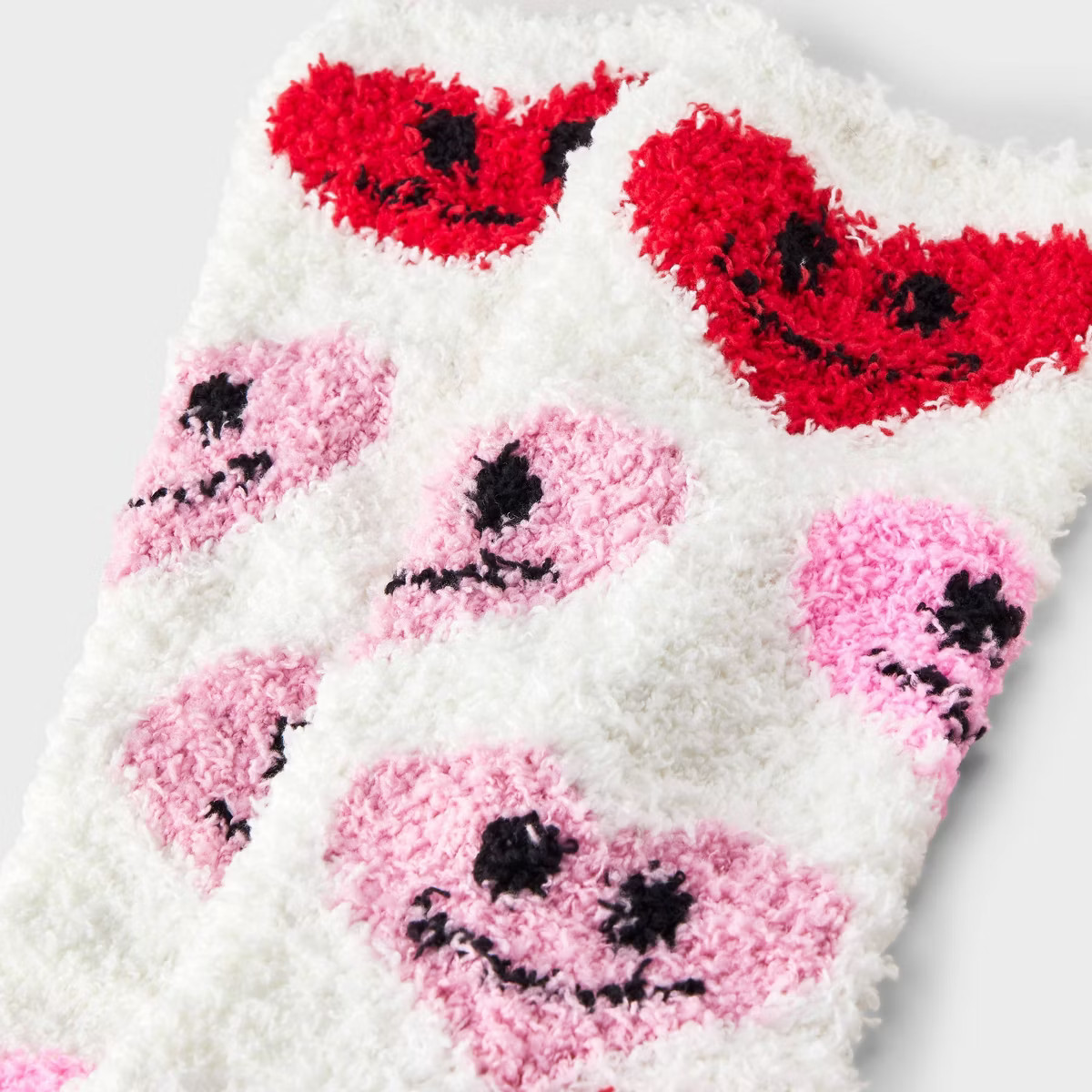 Women's Smiley Hearts Valentine's Day Cozy Crew Socks - Cream/Red/Pink 4-10 | Target