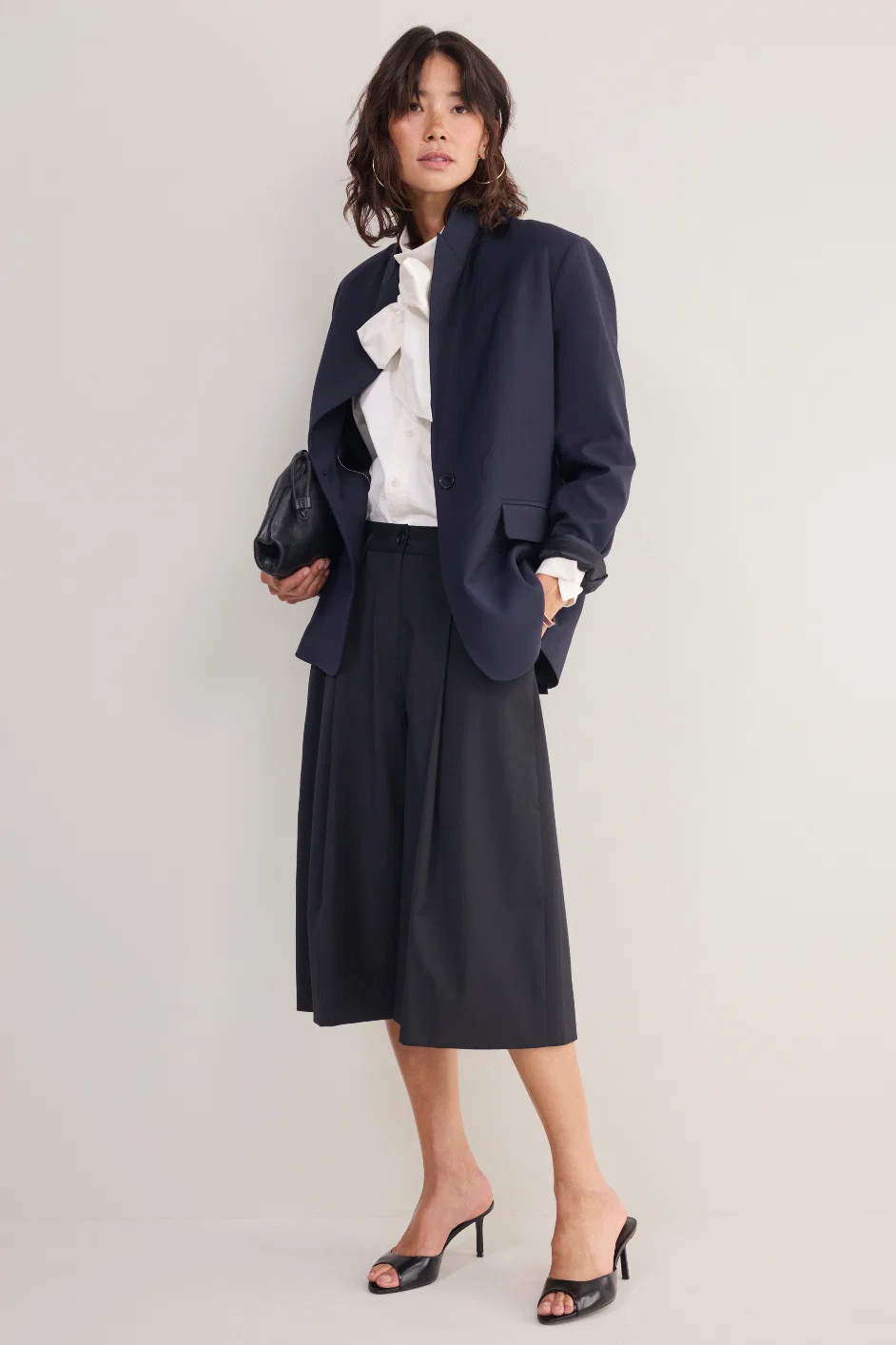 Betty Bermuda Wool Blend Short - Black | WYSE London