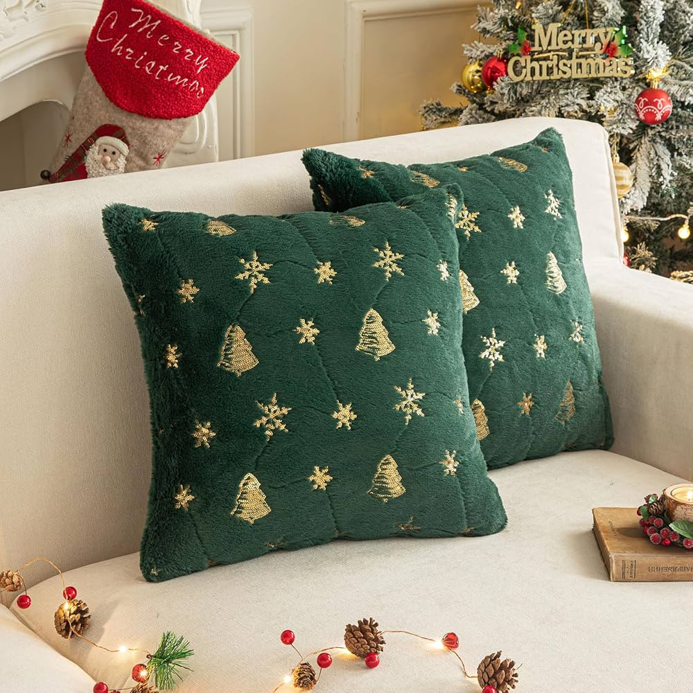 SHITURRE Green Christmas Decorative Throw Pillow Covers Pack of 2, Sequins Pillow Covers Cushion ... | Amazon (US)