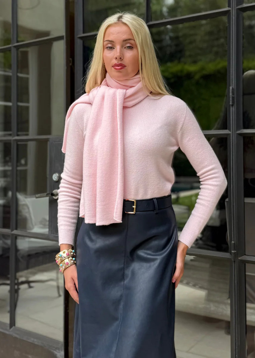 Rosalyn Crewneck Long Sleeve Sweater and Scarf Set - Pale Pink | Benaar La