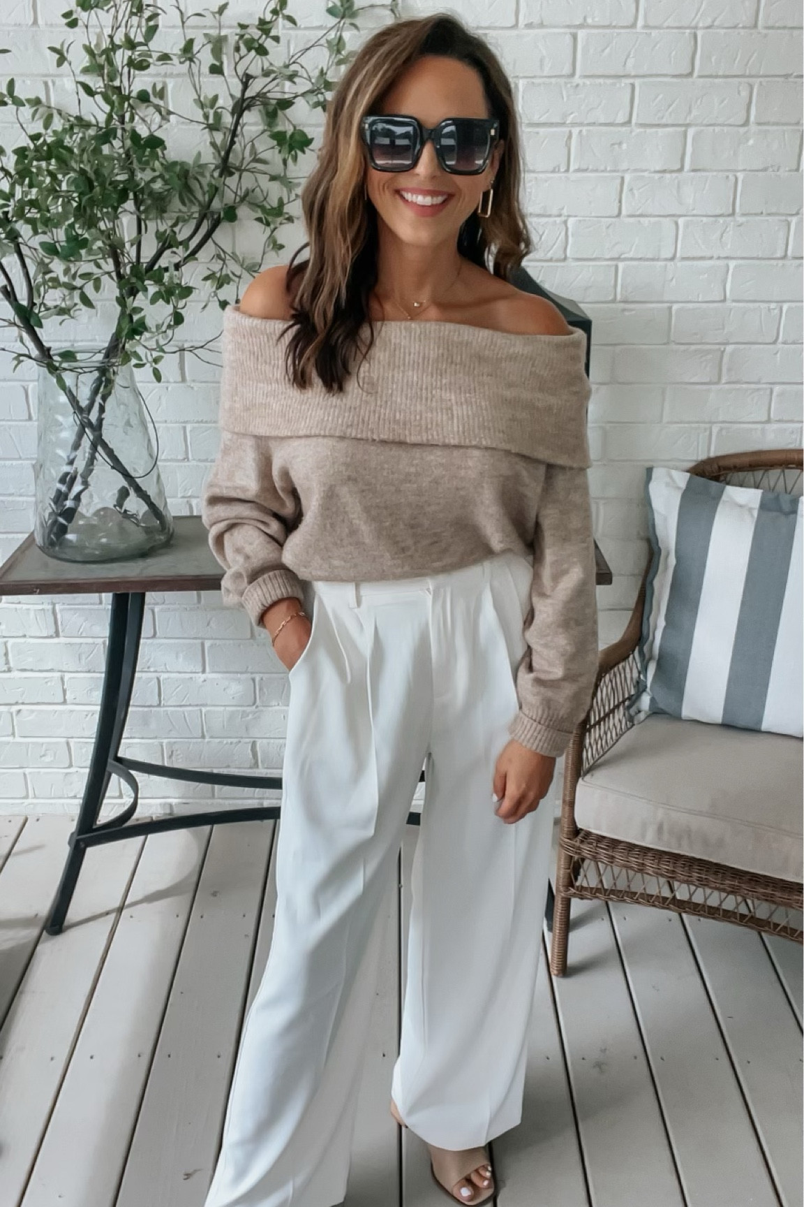 Super cute fall fashion! 
Off the shoulder sweater from H&M 
Wide leg trouser pants from Amazon! 


#LTKSeasonal #LTKfindsunder50 #LTKworkwear