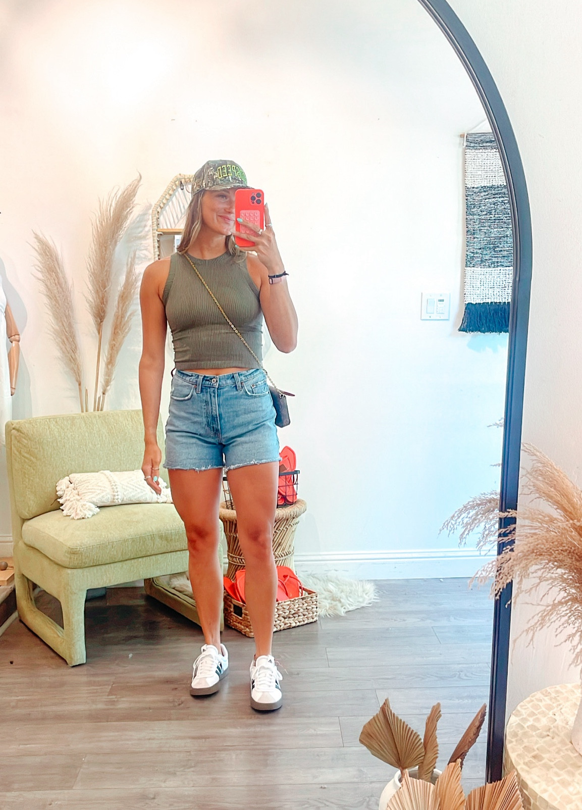 summer outfit! the jean shorts run true to size, I am a 26 and the shirt is so cute from target! Comes in so many colors!! The hat is from the Zach Bryan concert so I can’t link it :( 
