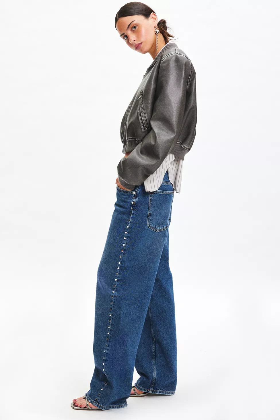 BDG Sutton Studded Straight Leg Jean | Urban Outfitters (US and RoW)
