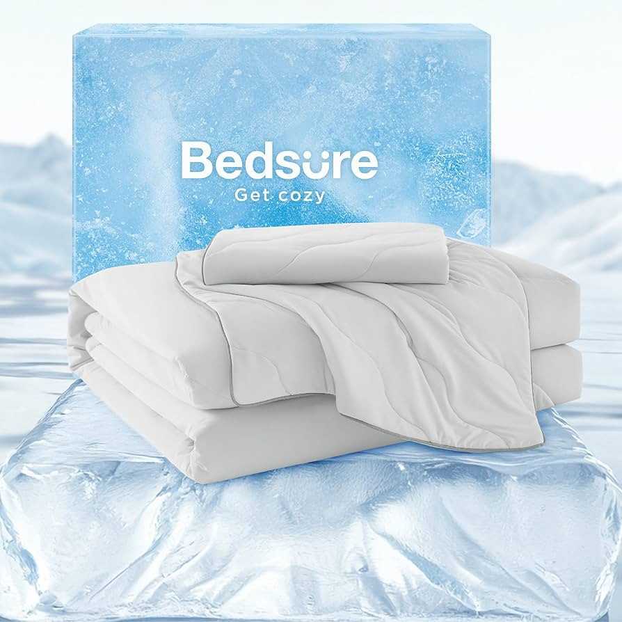 Bedsure Cooling Comforter Queen Size, Cooling Blankets for Hot Sleepers, Q-Max>0.42, Breathable C... | Amazon (US)