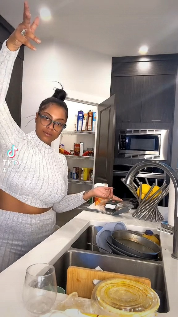 Cleaning my kitchen in this comfy two piece set 🫧🫧🫧 

#LTKhome #LTKFind