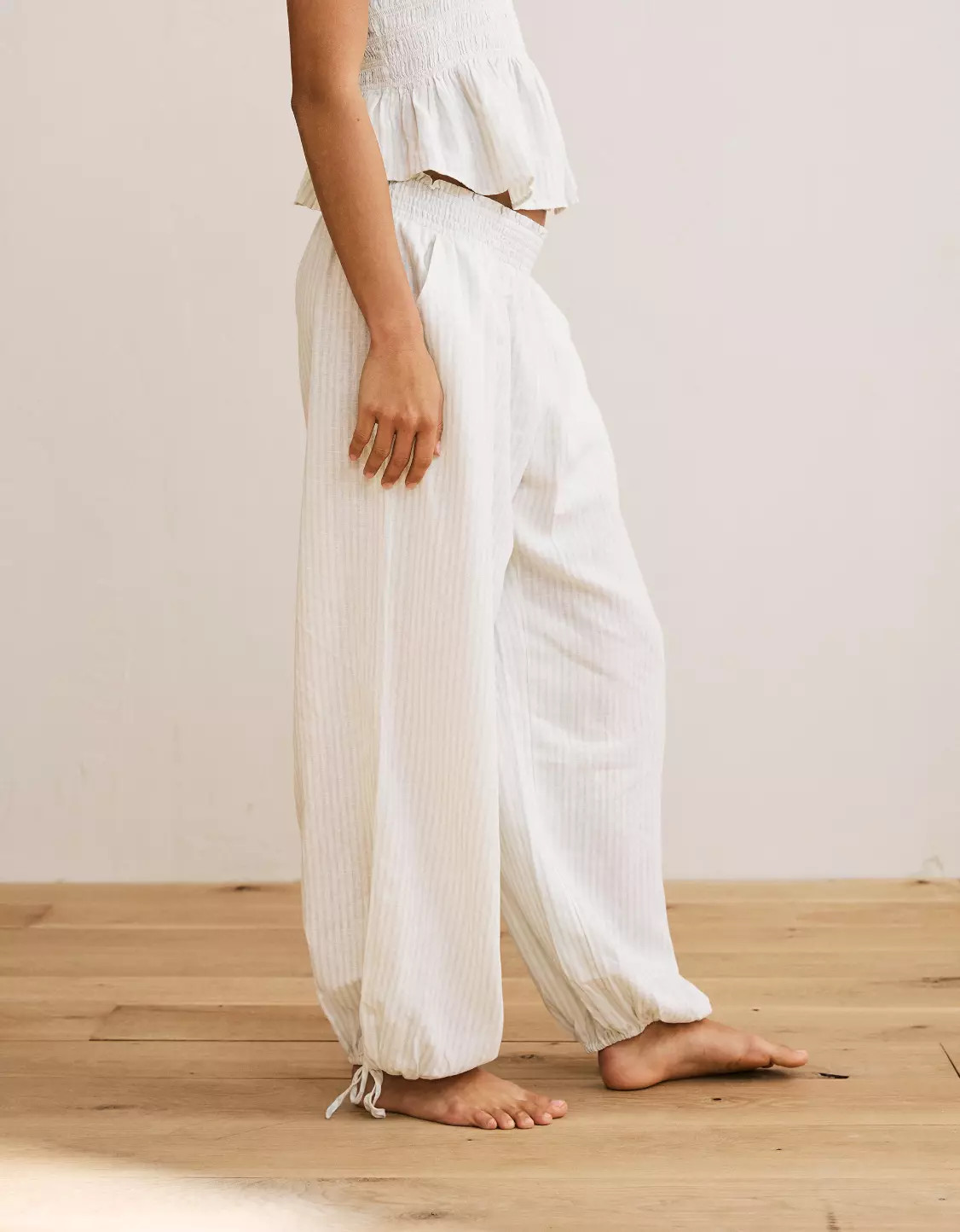 AE Low-Rise Linen-Blend Jogger | American Eagle Outfitters (US & CA)