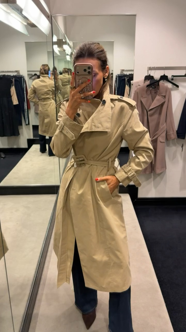 Beautiful trench if you’re on the market for one, high neck and belted waist, lots of pretty details

#LTKSaleAlert #LTKootd #LTKSeasonal