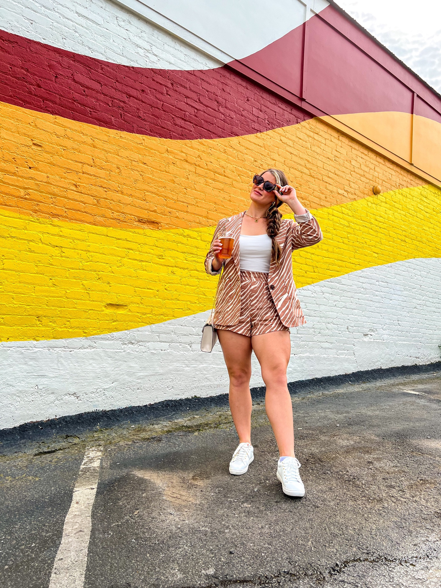 a summer must have. Linen blazer set to keep cool in summer months 

#LTKfit #LTKFind #LTKcurves