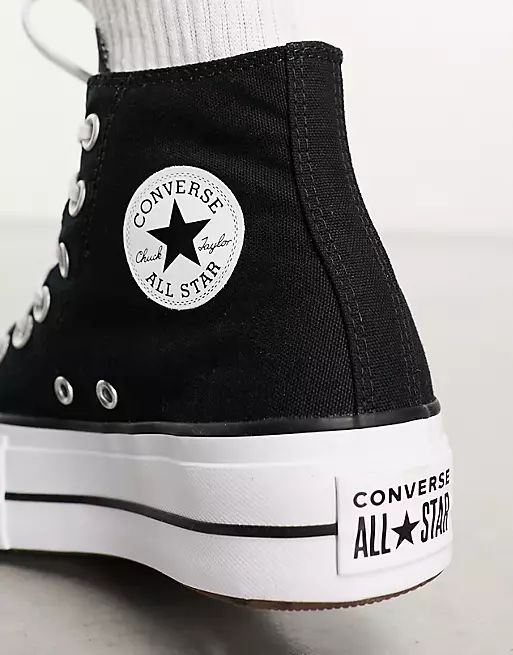 Converse – Chuck Taylor All Star Lift – Knöchelhohe Sneaker in Schwarz mit Plateausohle | ASOS (Global)