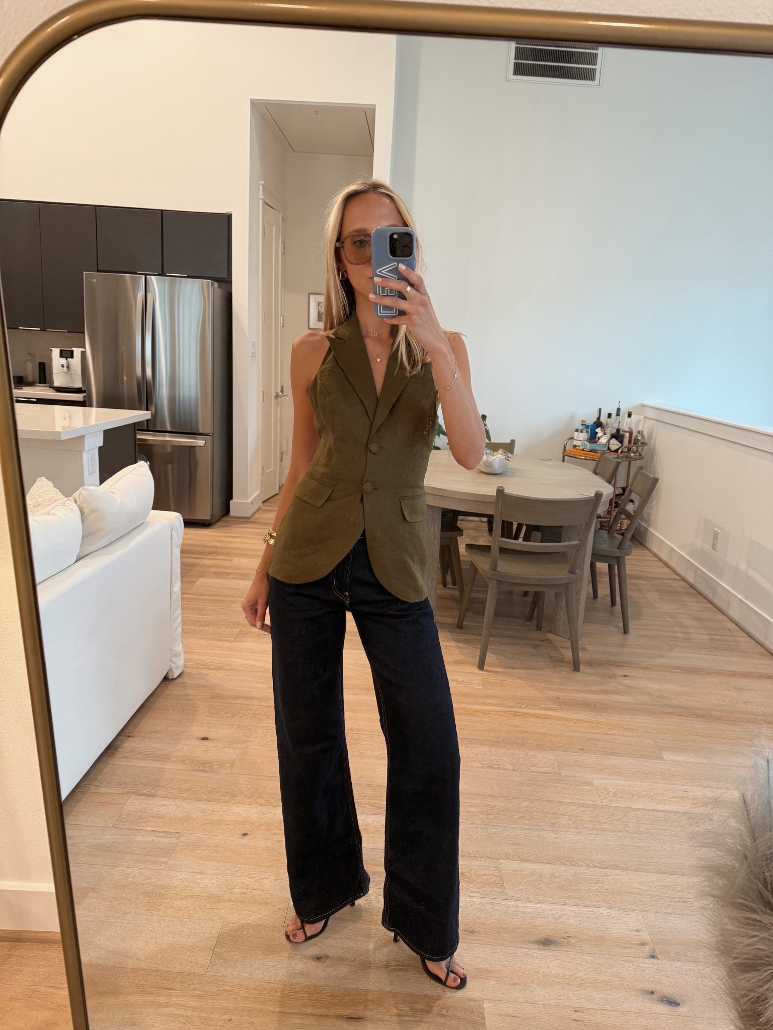 These $35 jeans are GOOOOOD y’all …. 

#LTKSeasonal #LTKFindsUnder50 #LTKStyleTip