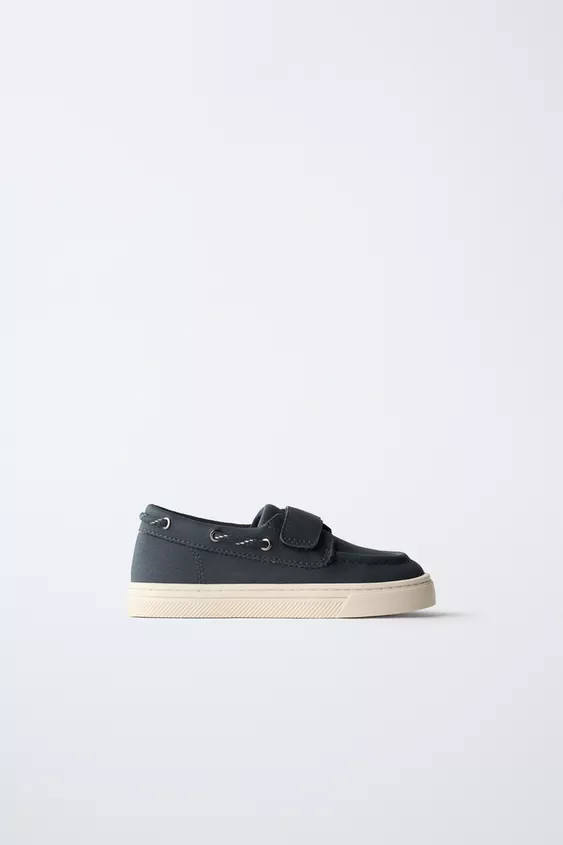 CLASSIC DECK SHOES | Zara US