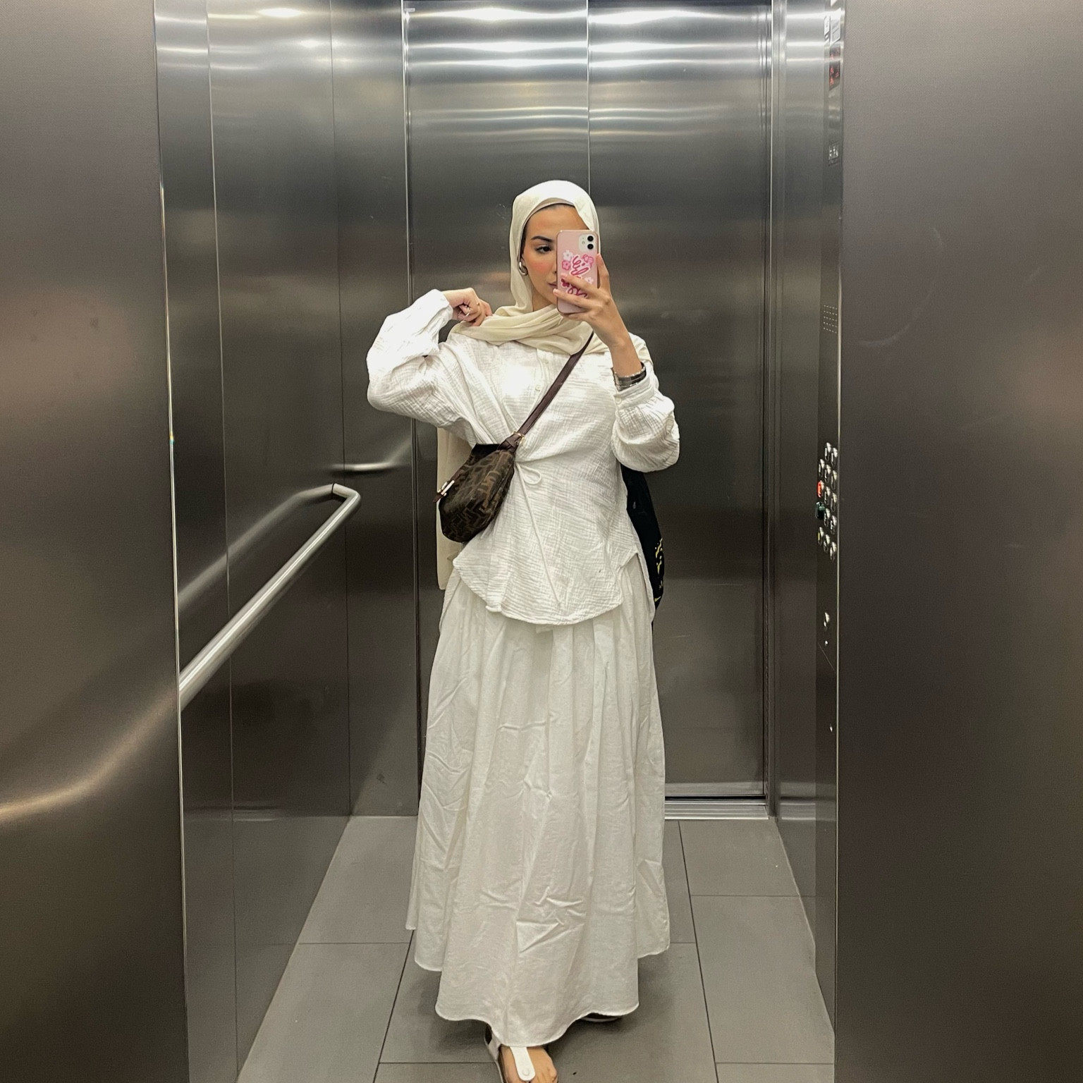 🤍🤭🌻 #modest #hijabi #ootd #maxiskirt #only #shein 

#LTKstyletip #LTKeurope #LTKSeasonal