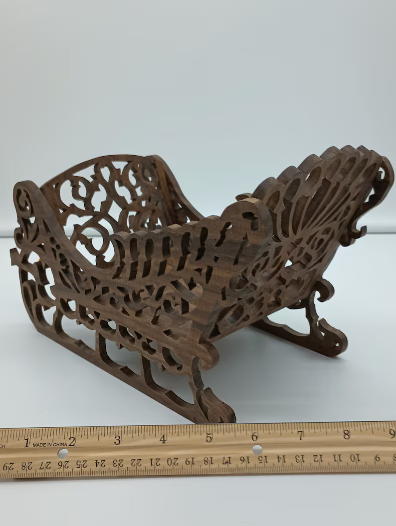 Wooden Victorian Christmas Sleigh - Etsy | Etsy (US)
