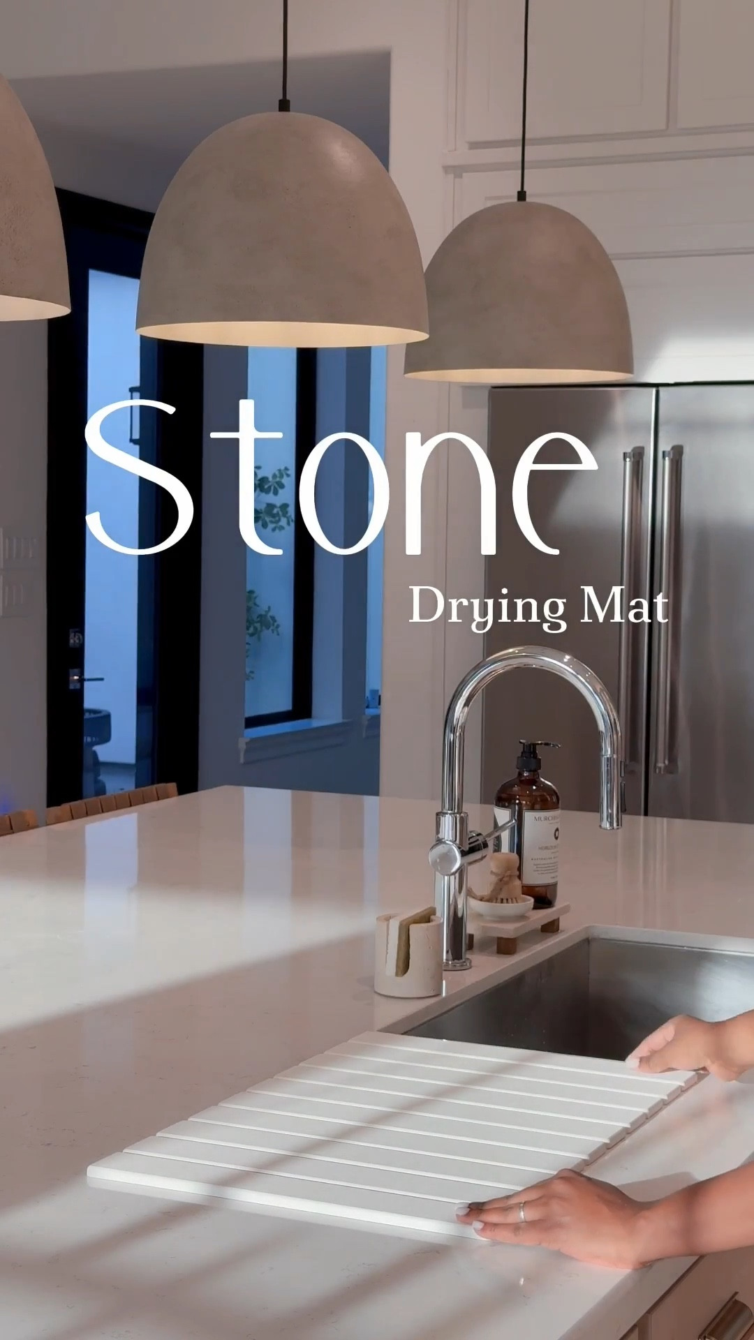 🤎

I’ve tried various drying methods and this is by far my favorite - mainly bc it’s anti molding ….. plus aesthetically pleasing 😆

 It is made of stone, fast drying, anti slip, and can be used as a bath mat! 

#LTKHome #LTKStyleTip #LTKSaleAlert