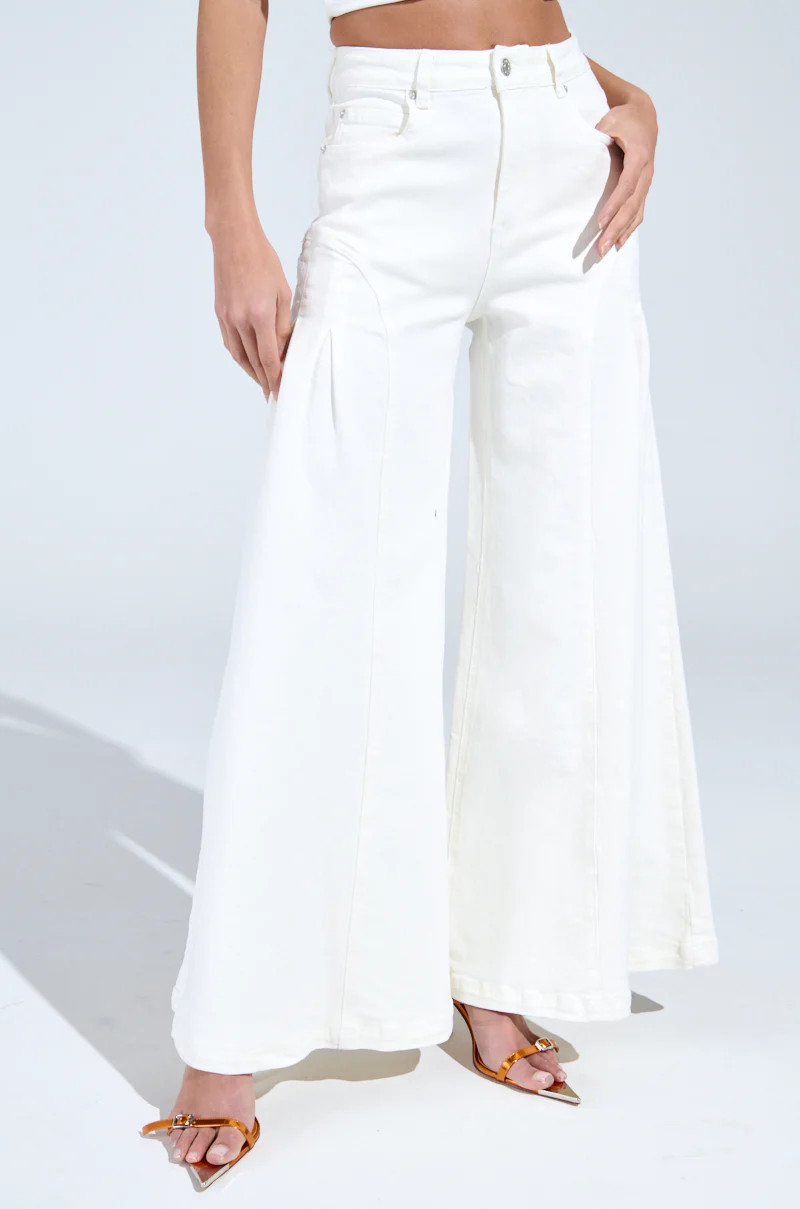 TRENDY AND COOL WHITE WIDE LEG DENIM PANT | AKIRA