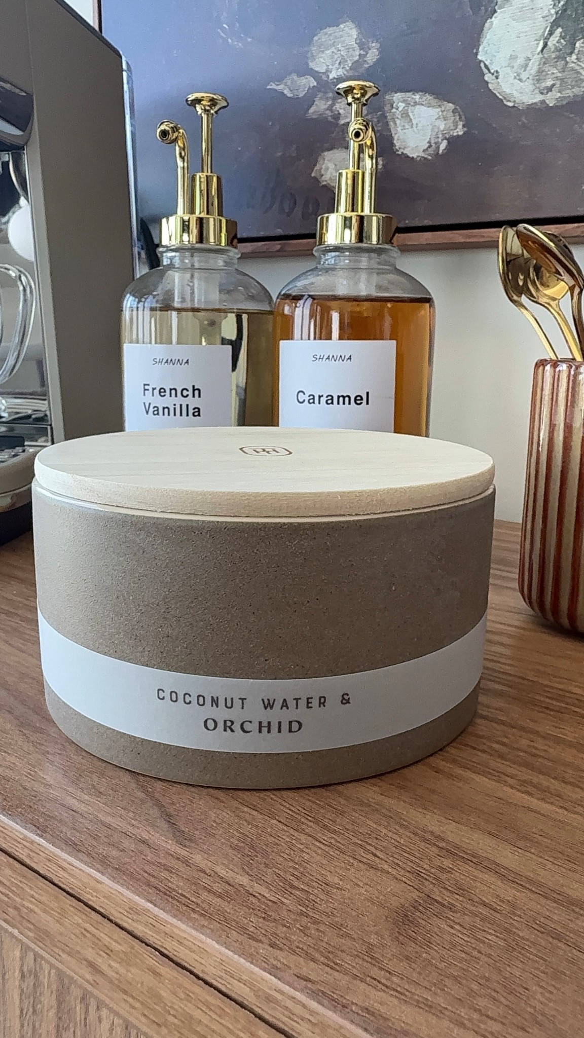 This candle smells amazing and so aesthetically pleasing for my coffee bar

#LTKHome #LTKselfcare