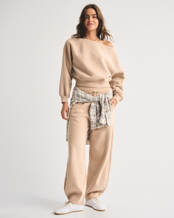 Women's Sunday Slash Top | Women's Tops | Abercrombie.com | Abercrombie & Fitch (US)